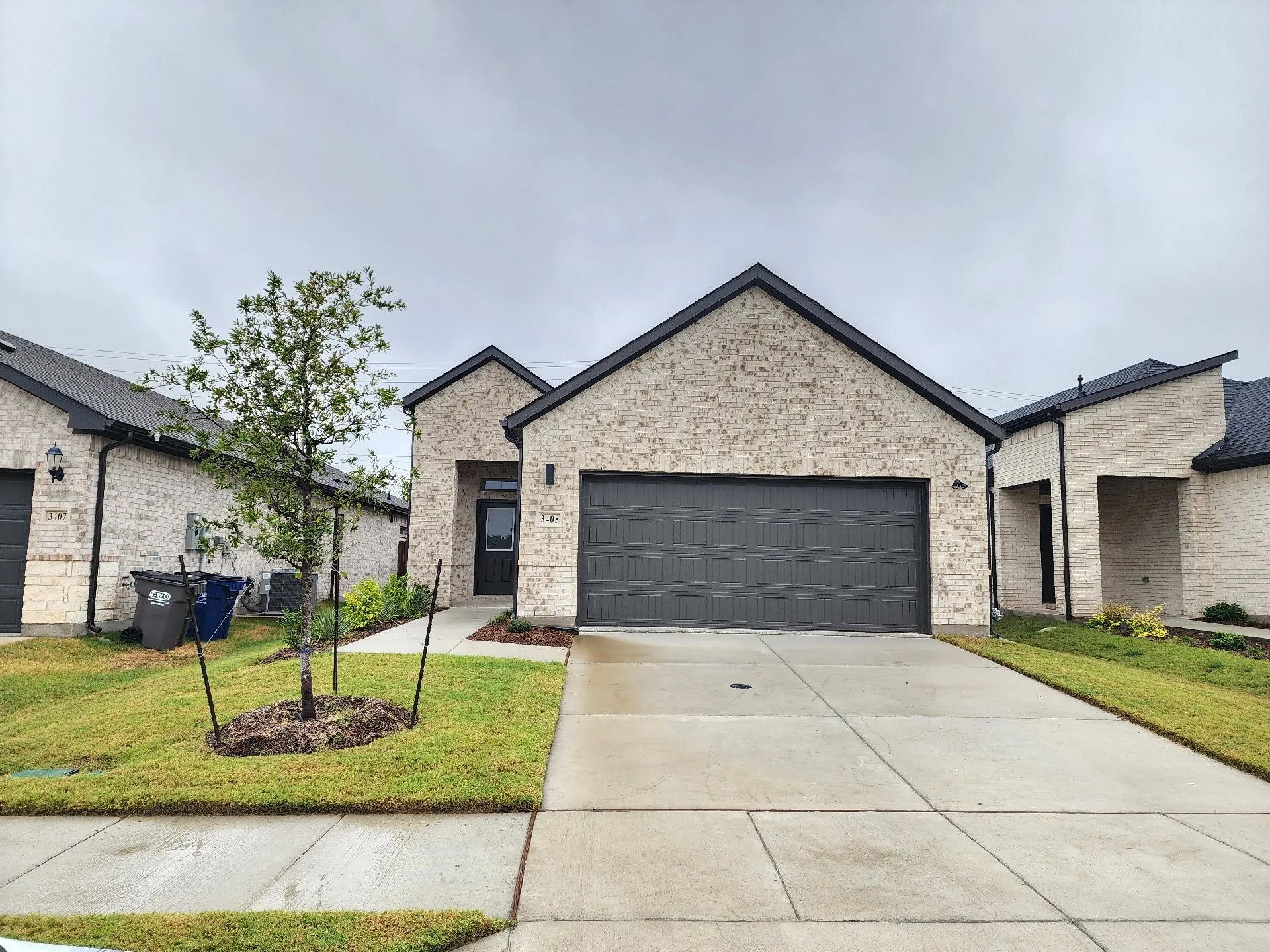 Single Family Residence For Rent in Collin County , 3405 High Valley Drive, Princeton, Texas 75071, 3 Bedroom, 2 Bathroom, 2 Garage spaces, 1,342 Sqft, built in 2026, mls#21412801, Real Estate Agent in Princeton, Homes For Rent in Collin county, Homes For Rent in Princeton, Realtor in Princeton Texas, Real Estate Brokerage Independent Realty Texas, Luminita Cordes Realtor