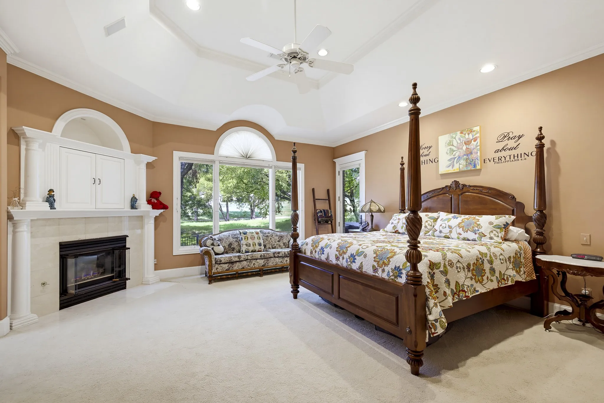 Single Family Residence For Sale in Tarrant County , 7012 Saucon Valley Drive, Fort Worth, Texas 76132, 4 Bedroom, 6 Bathroom, 3 Garage spaces, 5,415 Sqft, built in 1995, mls#21411633, Real Estate Agent in Fort Worth, Homes For Sale in Tarrant county, Homes For Sale in Fort Worth, Realtor in Fort Worth Texas, Real Estate Brokerage Independent Realty Texas, Luminita Cordes Realtor