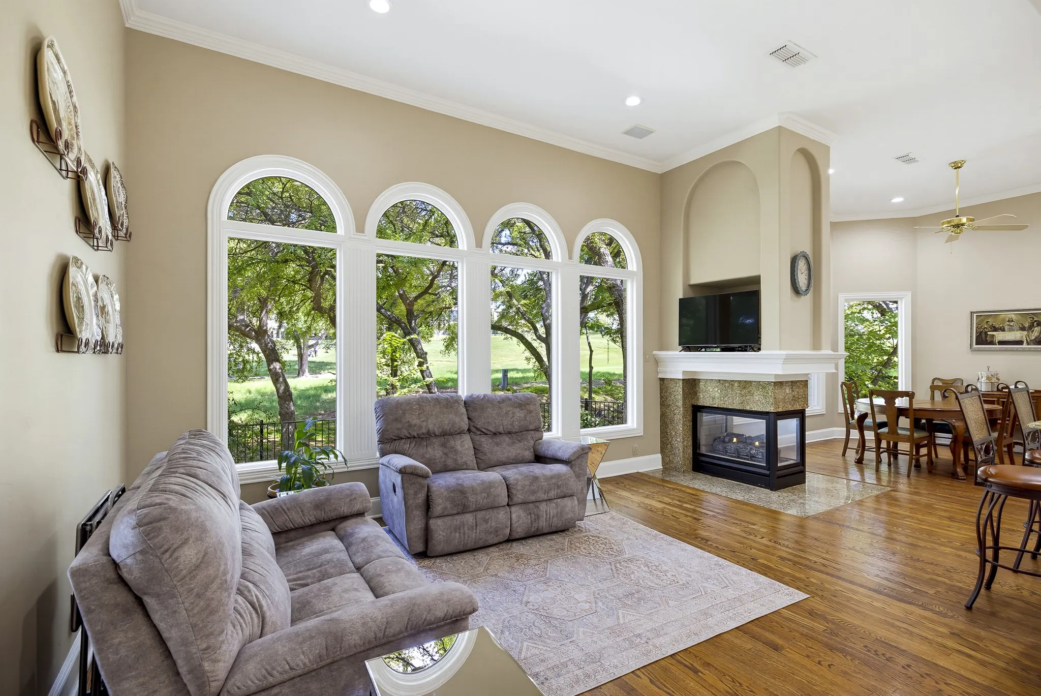 Single Family Residence For Sale in Tarrant County , 7012 Saucon Valley Drive, Fort Worth, Texas 76132, 4 Bedroom, 6 Bathroom, 3 Garage spaces, 5,415 Sqft, built in 1995, mls#21411633, Real Estate Agent in Fort Worth, Homes For Sale in Tarrant county, Homes For Sale in Fort Worth, Realtor in Fort Worth Texas, Real Estate Brokerage Independent Realty Texas, Luminita Cordes Realtor