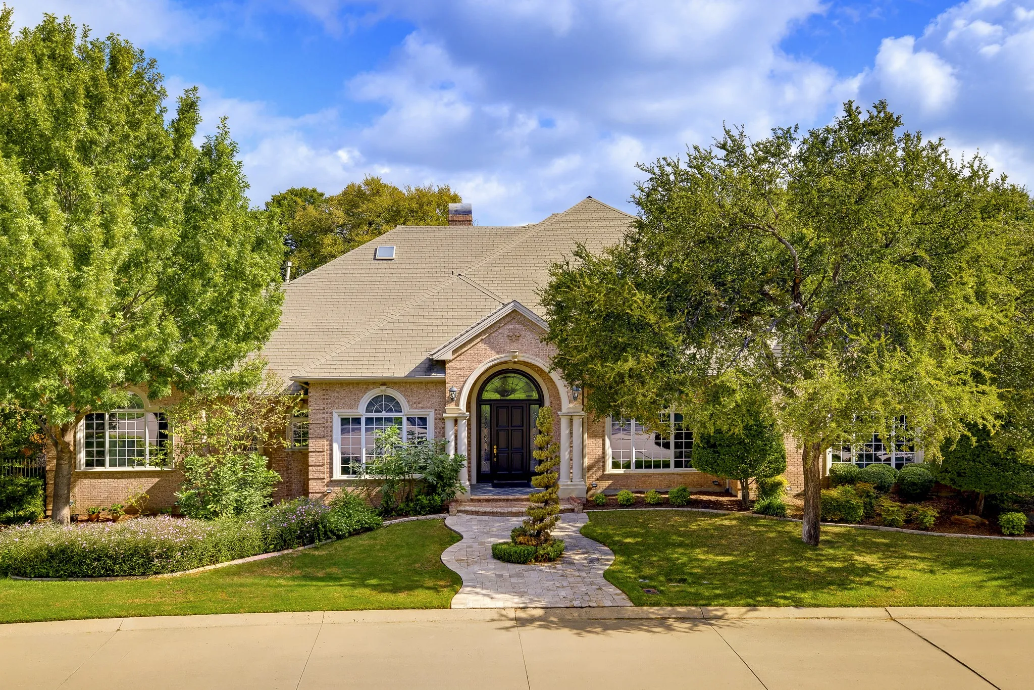 Single Family Residence For Sale