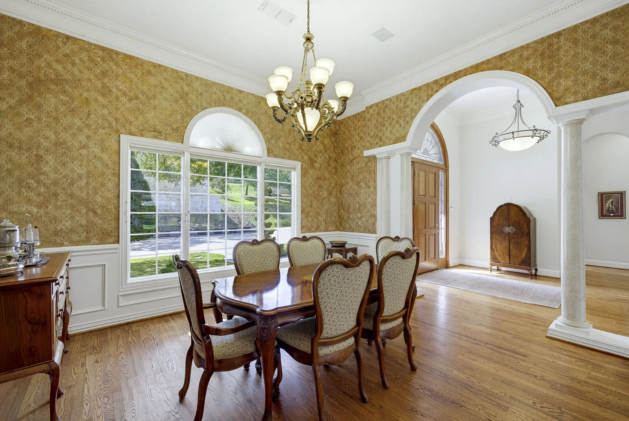 Single Family Residence For Sale in Tarrant County , 7012 Saucon Valley Drive, Fort Worth, Texas 76132, 4 Bedroom, 6 Bathroom, 3 Garage spaces, 5,415 Sqft, built in 1995, mls#21411633, Real Estate Agent in Fort Worth, Homes For Sale in Tarrant county, Homes For Sale in Fort Worth, Realtor in Fort Worth Texas, Real Estate Brokerage Independent Realty Texas, Luminita Cordes Realtor