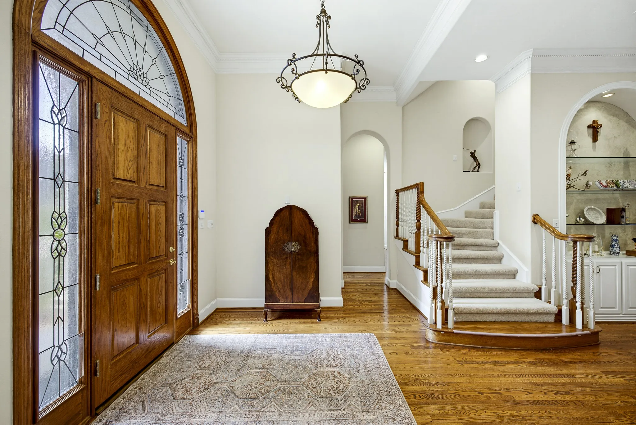 Single Family Residence For Sale in Tarrant County , 7012 Saucon Valley Drive, Fort Worth, Texas 76132, 4 Bedroom, 6 Bathroom, 3 Garage spaces, 5,415 Sqft, built in 1995, mls#21411633, Real Estate Agent in Fort Worth, Homes For Sale in Tarrant county, Homes For Sale in Fort Worth, Realtor in Fort Worth Texas, Real Estate Brokerage Independent Realty Texas, Luminita Cordes Realtor