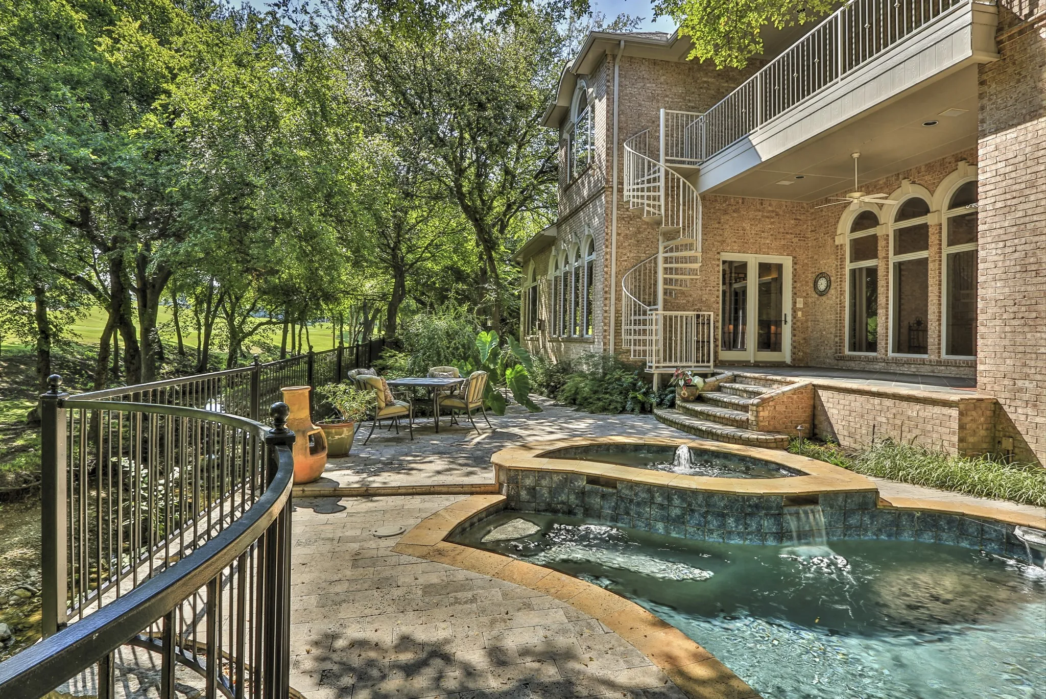 Single Family Residence For Sale in Tarrant County , 7012 Saucon Valley Drive, Fort Worth, Texas 76132, 4 Bedroom, 6 Bathroom, 3 Garage spaces, 5,415 Sqft, built in 1995, mls#21411633, Real Estate Agent in Fort Worth, Homes For Sale in Tarrant county, Homes For Sale in Fort Worth, Realtor in Fort Worth Texas, Real Estate Brokerage Independent Realty Texas, Luminita Cordes Realtor