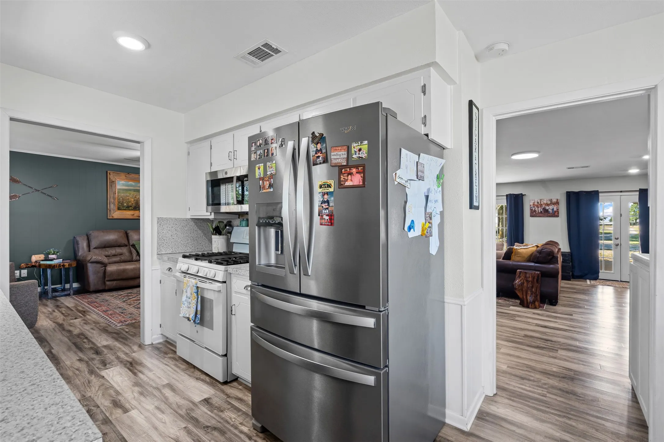 Single Family Residence For Sale in Denton County , 13800 Fm 1384, Justin, Texas 76247, 3 Bedroom, 2 Bathroom, Garage spaces, 1,550 Sqft, built in 1985, mls#21412693, Real Estate Agent in Justin, Homes For Sale in Denton county, Homes For Sale in Justin, Realtor in Justin Texas, Real Estate Brokerage Independent Realty Texas, Luminita Cordes Realtor