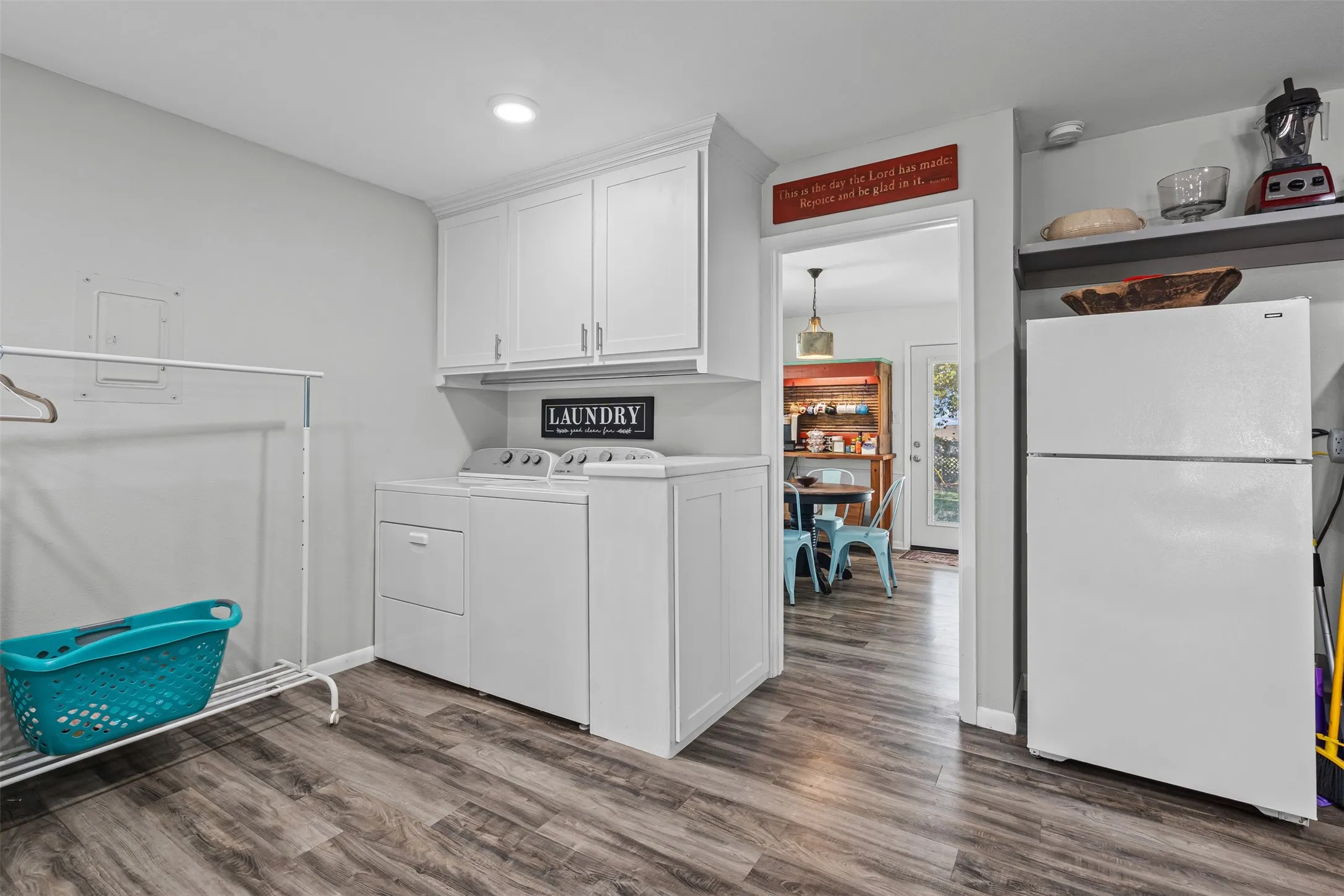 Single Family Residence For Sale in Denton County , 13800 Fm 1384, Justin, Texas 76247, 3 Bedroom, 2 Bathroom, Garage spaces, 1,550 Sqft, built in 1985, mls#21412693, Real Estate Agent in Justin, Homes For Sale in Denton county, Homes For Sale in Justin, Realtor in Justin Texas, Real Estate Brokerage Independent Realty Texas, Luminita Cordes Realtor