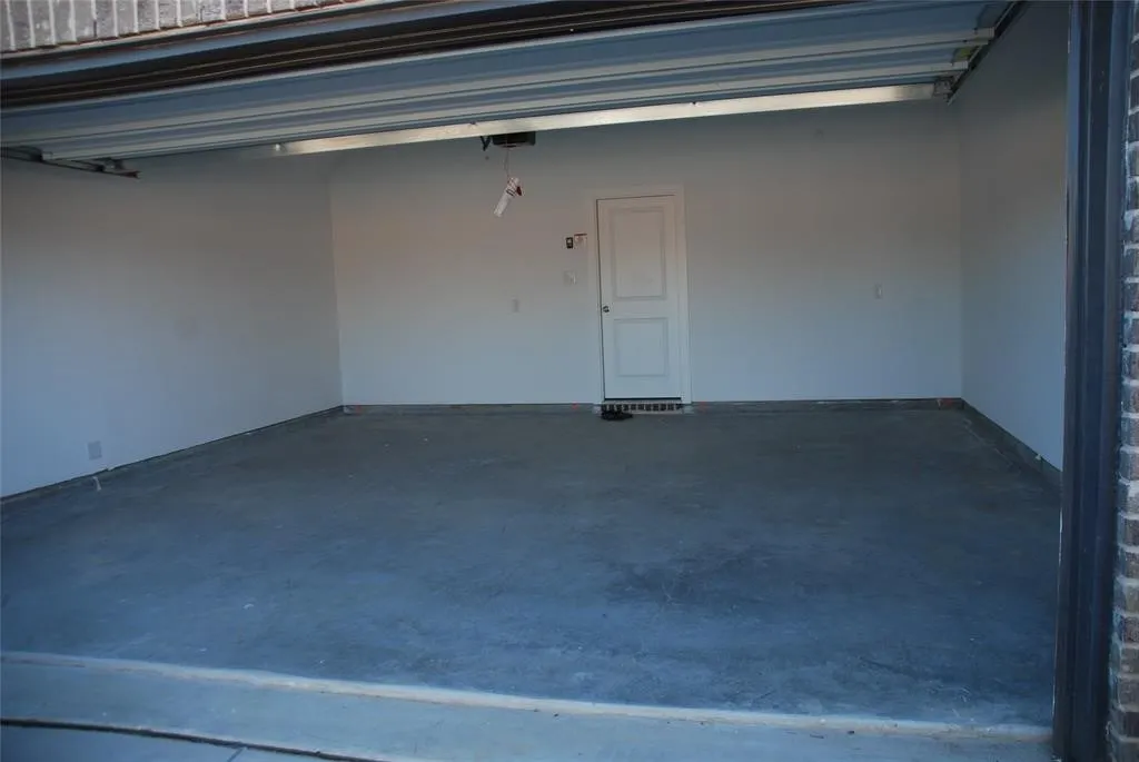 Townhouse For Rent in Dallas County , 507 Cobblestone Lane, Irving, Texas 75039, 2 Bedroom, 3 Bathroom, 2 Garage spaces, 1,825 Sqft, built in 2020, mls#21412727, Real Estate Agent in Irving, Homes For Rent in Dallas county, Homes For Rent in Irving, Realtor in Irving Texas, Real Estate Brokerage Independent Realty Texas, Luminita Cordes Realtor