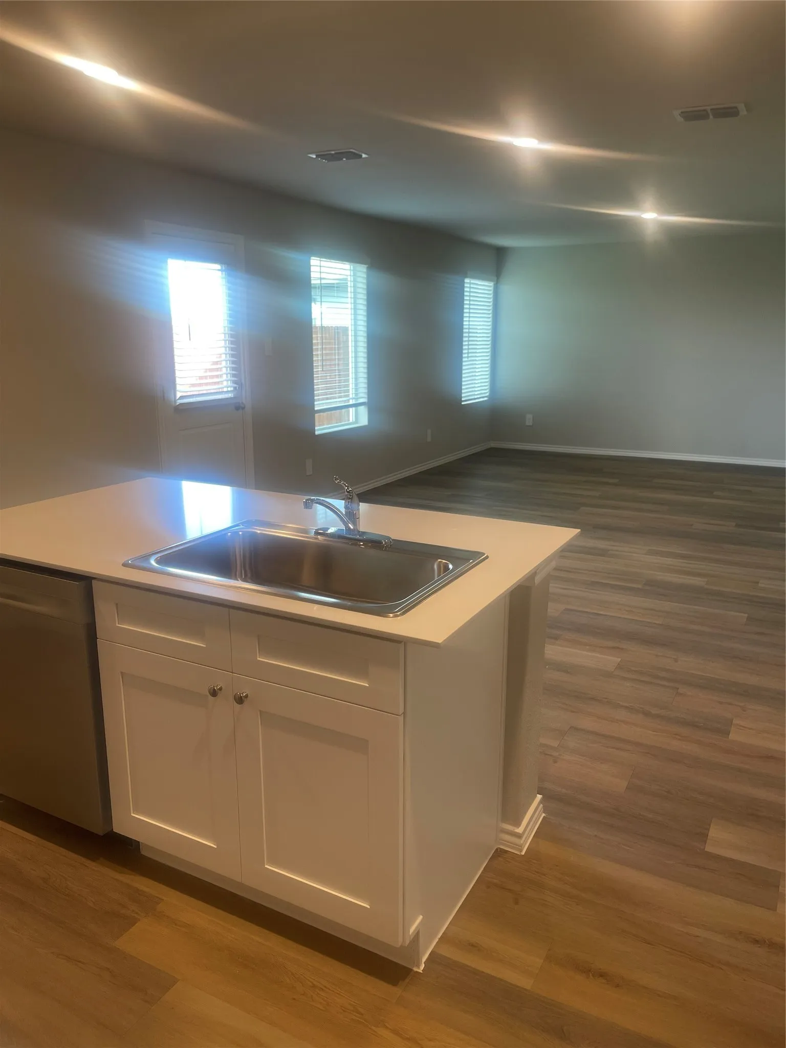 Single Family Residence For Rent in Denton County , 16633 Hudson Prairie Way, Justin, Texas 76247, 5 Bedroom, 3 Bathroom, 2 Garage spaces, 2,118 Sqft, built in 2026, mls#21412325, Real Estate Agent in Justin, Homes For Rent in Denton county, Homes For Rent in Justin, Realtor in Justin Texas, Real Estate Brokerage Independent Realty Texas, Luminita Cordes Realtor