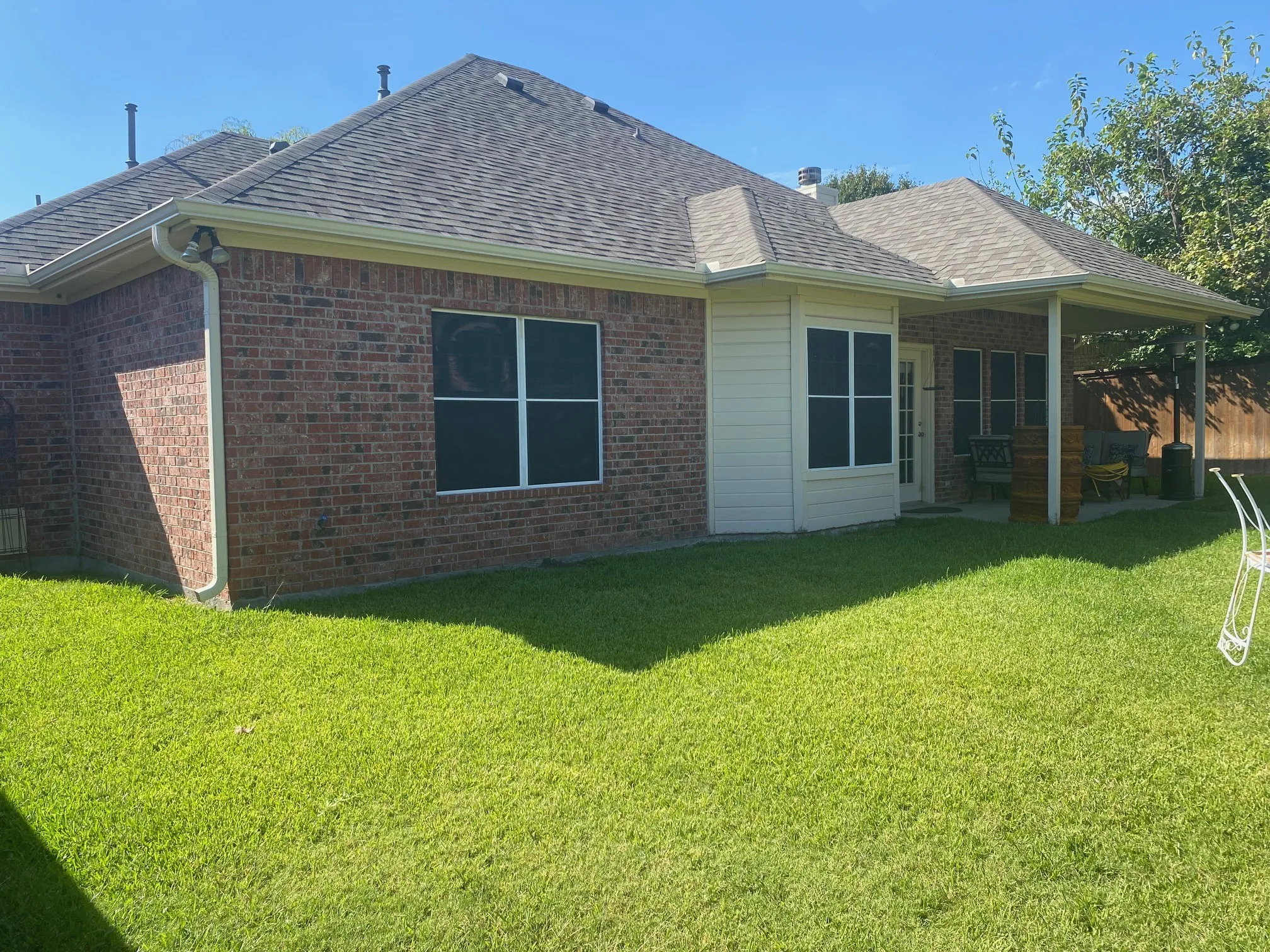 Single Family Residence For Rent in Grayson County , 4813 Indio Lane, Sherman, Texas 75092, 3 Bedroom, 2 Bathroom, 2 Garage spaces, 1,588 Sqft, built in 2005, mls#21359390, Real Estate Agent in Sherman, Homes For Rent in Grayson county, Homes For Rent in Sherman, Realtor in Sherman Texas, Real Estate Brokerage Independent Realty Texas, Luminita Cordes Realtor