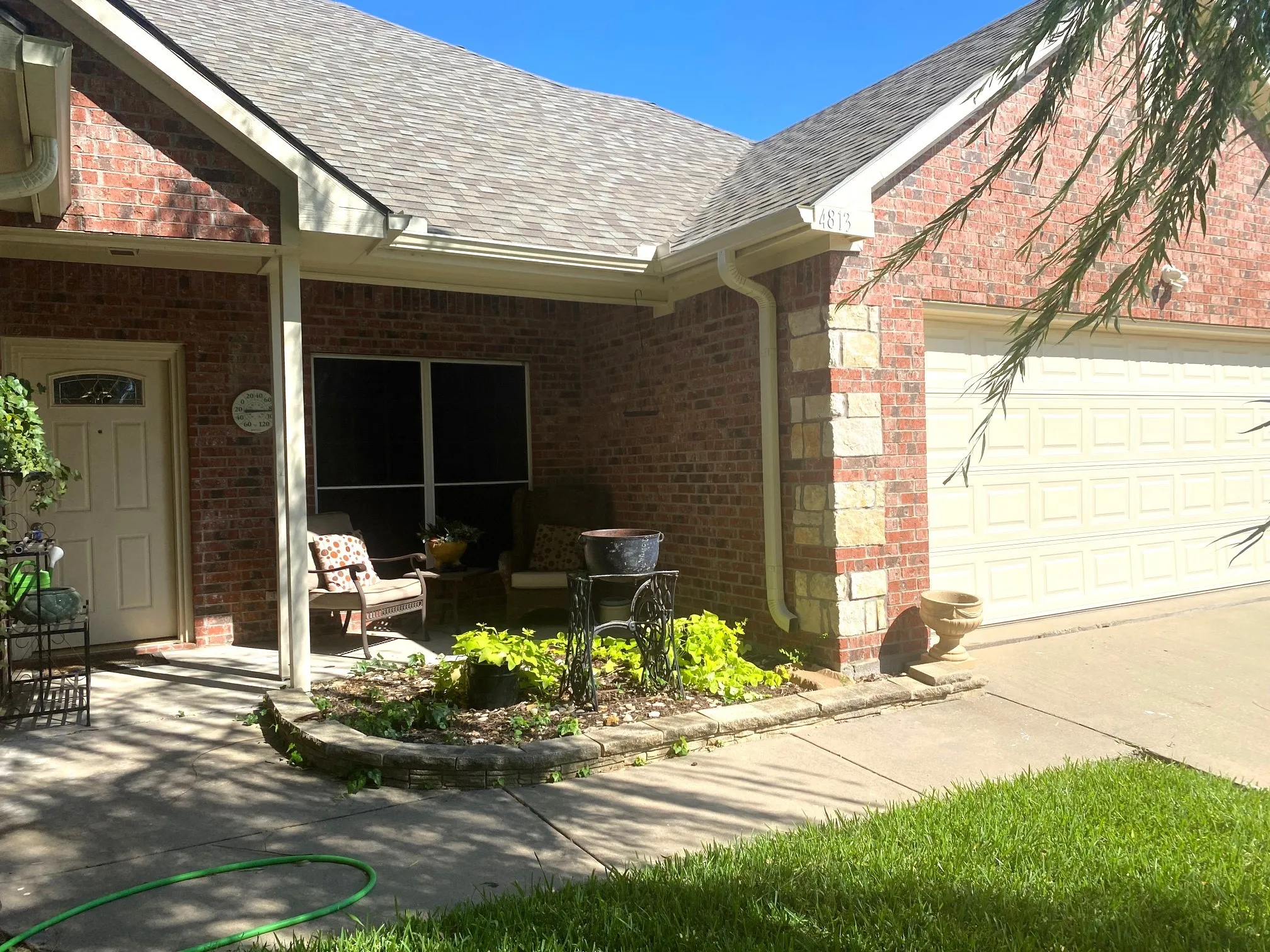 Single Family Residence For Rent in Grayson County , 4813 Indio Lane, Sherman, Texas 75092, 3 Bedroom, 2 Bathroom, 2 Garage spaces, 1,588 Sqft, built in 2005, mls#21359390, Real Estate Agent in Sherman, Homes For Rent in Grayson county, Homes For Rent in Sherman, Realtor in Sherman Texas, Real Estate Brokerage Independent Realty Texas, Luminita Cordes Realtor