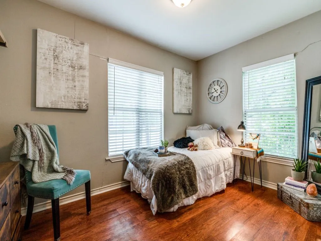 Secondary Bedroom