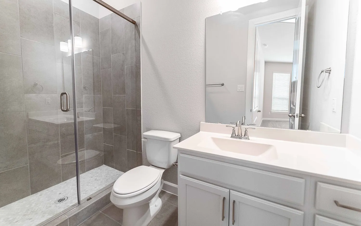 Single Family Residence For Sale in Rockwall County , 1902 Sicilia Lane, Mclendon Chisholm, Texas 75032, 4 Bedroom, 5 Bathroom, 2 Garage spaces, 3,748 Sqft, built in 2023, mls#21412844, Real Estate Agent in Mclendon Chisholm, Homes For Sale in Rockwall county, Homes For Sale in Mclendon Chisholm, Realtor in Mclendon Chisholm Texas, Real Estate Brokerage Independent Realty Texas, Luminita Cordes Realtor