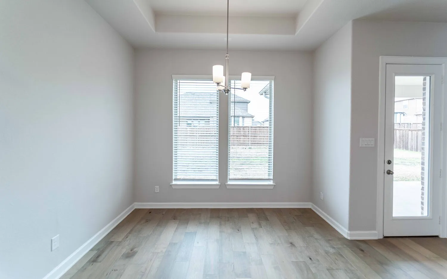 Single Family Residence For Sale in Rockwall County , 1902 Sicilia Lane, Mclendon Chisholm, Texas 75032, 4 Bedroom, 5 Bathroom, 2 Garage spaces, 3,748 Sqft, built in 2023, mls#21412844, Real Estate Agent in Mclendon Chisholm, Homes For Sale in Rockwall county, Homes For Sale in Mclendon Chisholm, Realtor in Mclendon Chisholm Texas, Real Estate Brokerage Independent Realty Texas, Luminita Cordes Realtor
