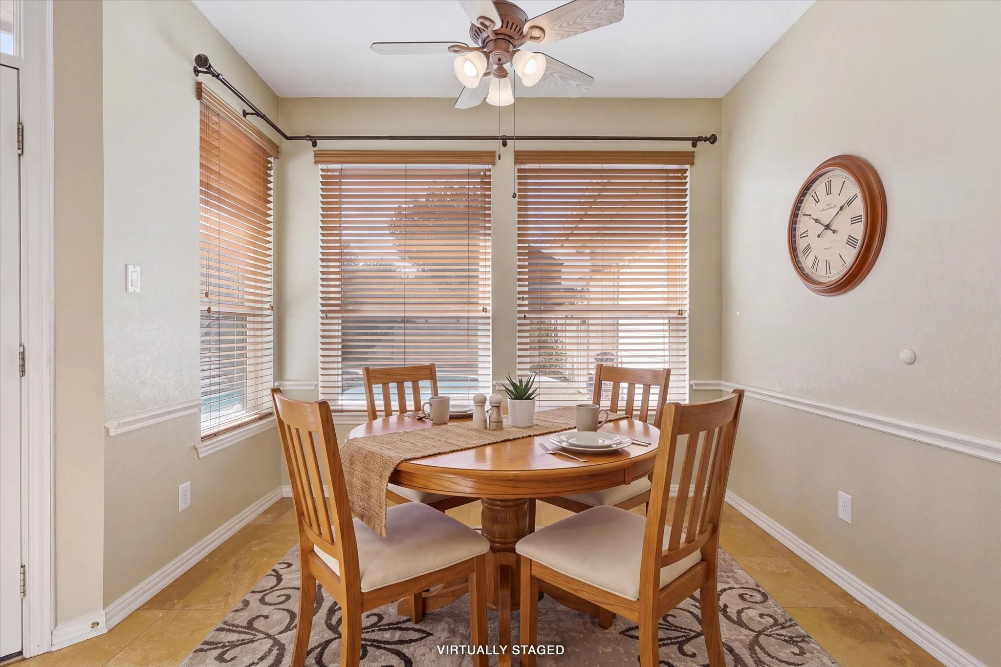 Single Family Residence For Sale in Collin County , 8905 High Meadows Drive, Plano, Texas 75025, 4 Bedroom, 3 Bathroom, 2 Garage spaces, 3,097 Sqft, built in 1993, mls#21409620, Real Estate Agent in Plano, Homes For Sale in Collin county, Homes For Sale in Plano, Realtor in Plano Texas, Real Estate Brokerage Independent Realty Texas, Luminita Cordes Realtor