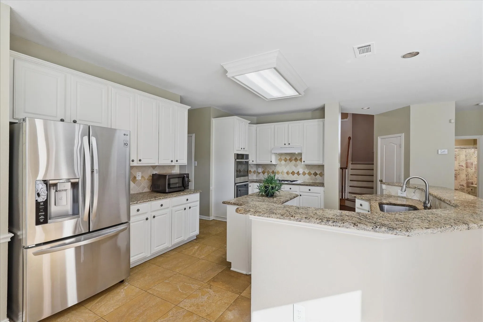 Single Family Residence For Sale in Collin County , 8905 High Meadows Drive, Plano, Texas 75025, 4 Bedroom, 3 Bathroom, 2 Garage spaces, 3,097 Sqft, built in 1993, mls#21409620, Real Estate Agent in Plano, Homes For Sale in Collin county, Homes For Sale in Plano, Realtor in Plano Texas, Real Estate Brokerage Independent Realty Texas, Luminita Cordes Realtor