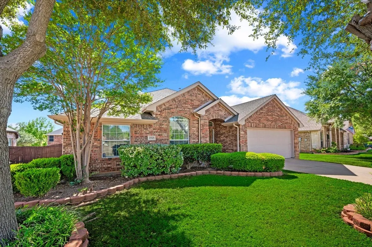 Single Family Residence For Rent in Tarrant County , 2515 Goodnight Trail, Mansfield, Texas 76063, 4 Bedroom, 2 Bathroom, 2 Garage spaces, 2,341 Sqft, built in 2006, mls#21411188, Real Estate Agent in Mansfield, Homes For Rent in Tarrant county, Homes For Rent in Mansfield, Realtor in Mansfield Texas, Real Estate Brokerage Independent Realty Texas, Luminita Cordes Realtor