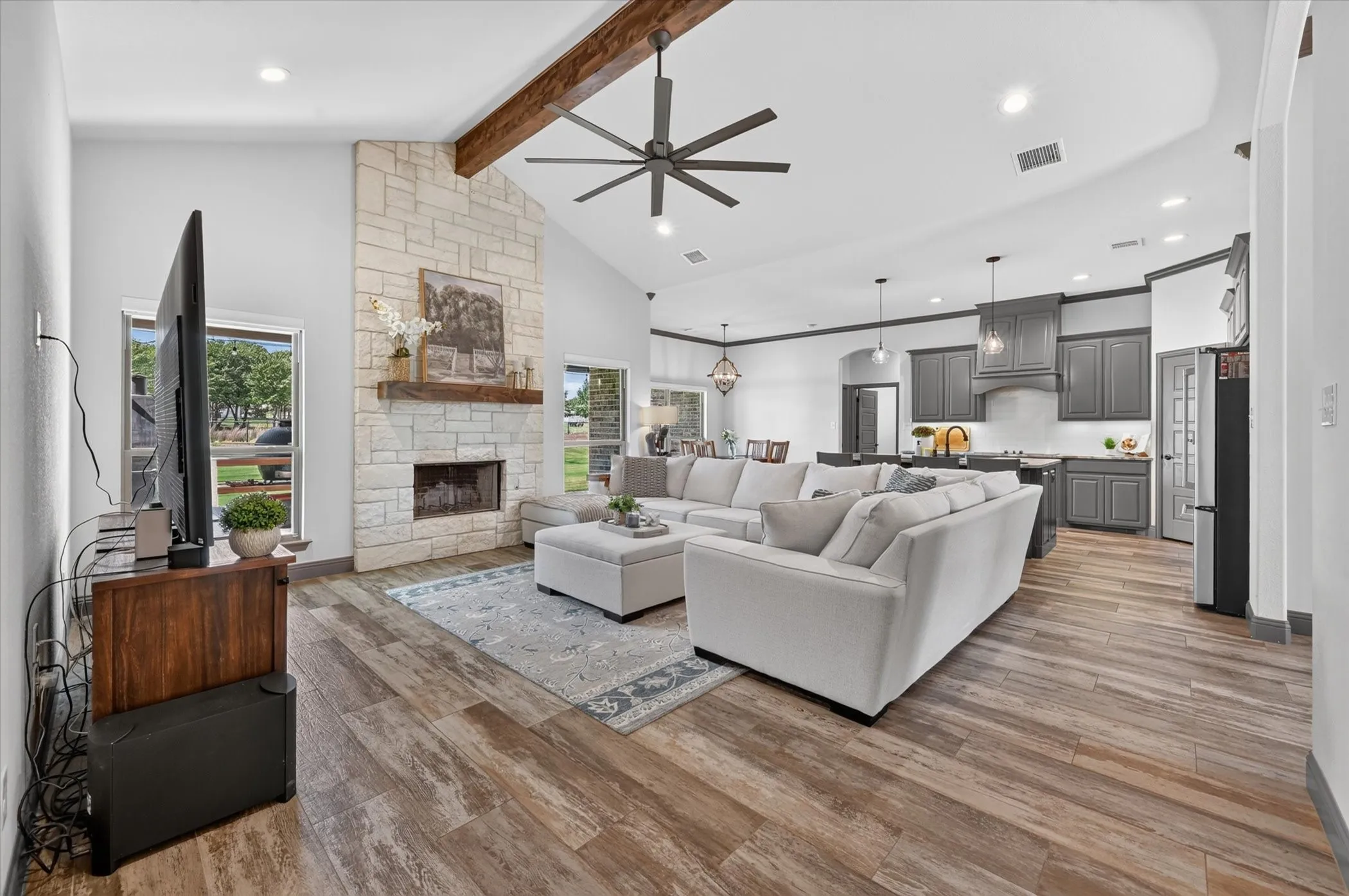Single Family Residence For Sale in Parker County , 2025 Forest Bluff Trail, Azle, Texas 76020, 4 Bedroom, 2 Bathroom, 3 Garage spaces, 2,088 Sqft, built in 2021, mls#21412794, Real Estate Agent in Azle, Homes For Sale in Parker county, Homes For Sale in Azle, Realtor in Azle Texas, Real Estate Brokerage Independent Realty Texas, Luminita Cordes Realtor