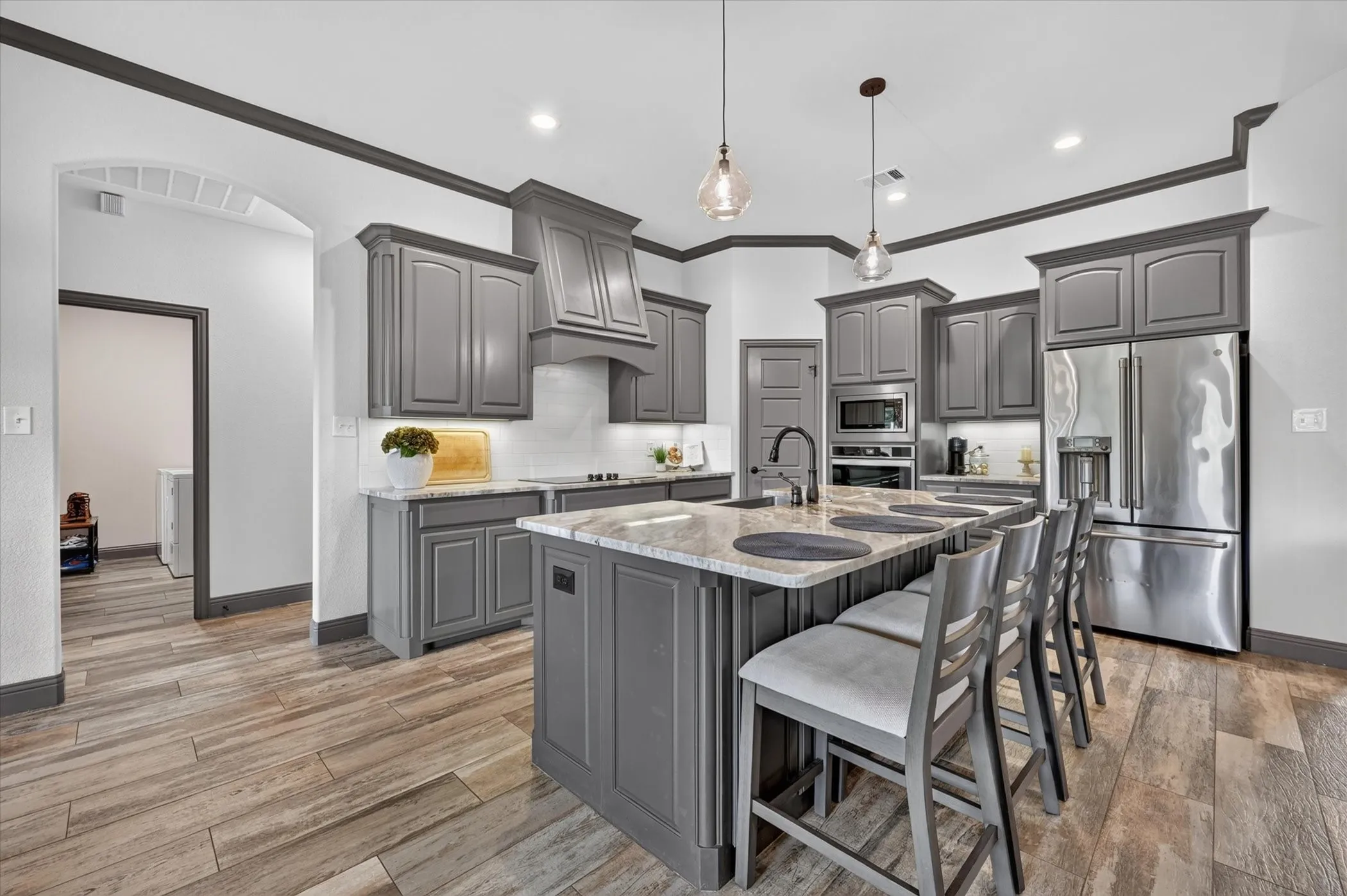 Single Family Residence For Sale in Parker County , 2025 Forest Bluff Trail, Azle, Texas 76020, 4 Bedroom, 2 Bathroom, 3 Garage spaces, 2,088 Sqft, built in 2021, mls#21412794, Real Estate Agent in Azle, Homes For Sale in Parker county, Homes For Sale in Azle, Realtor in Azle Texas, Real Estate Brokerage Independent Realty Texas, Luminita Cordes Realtor