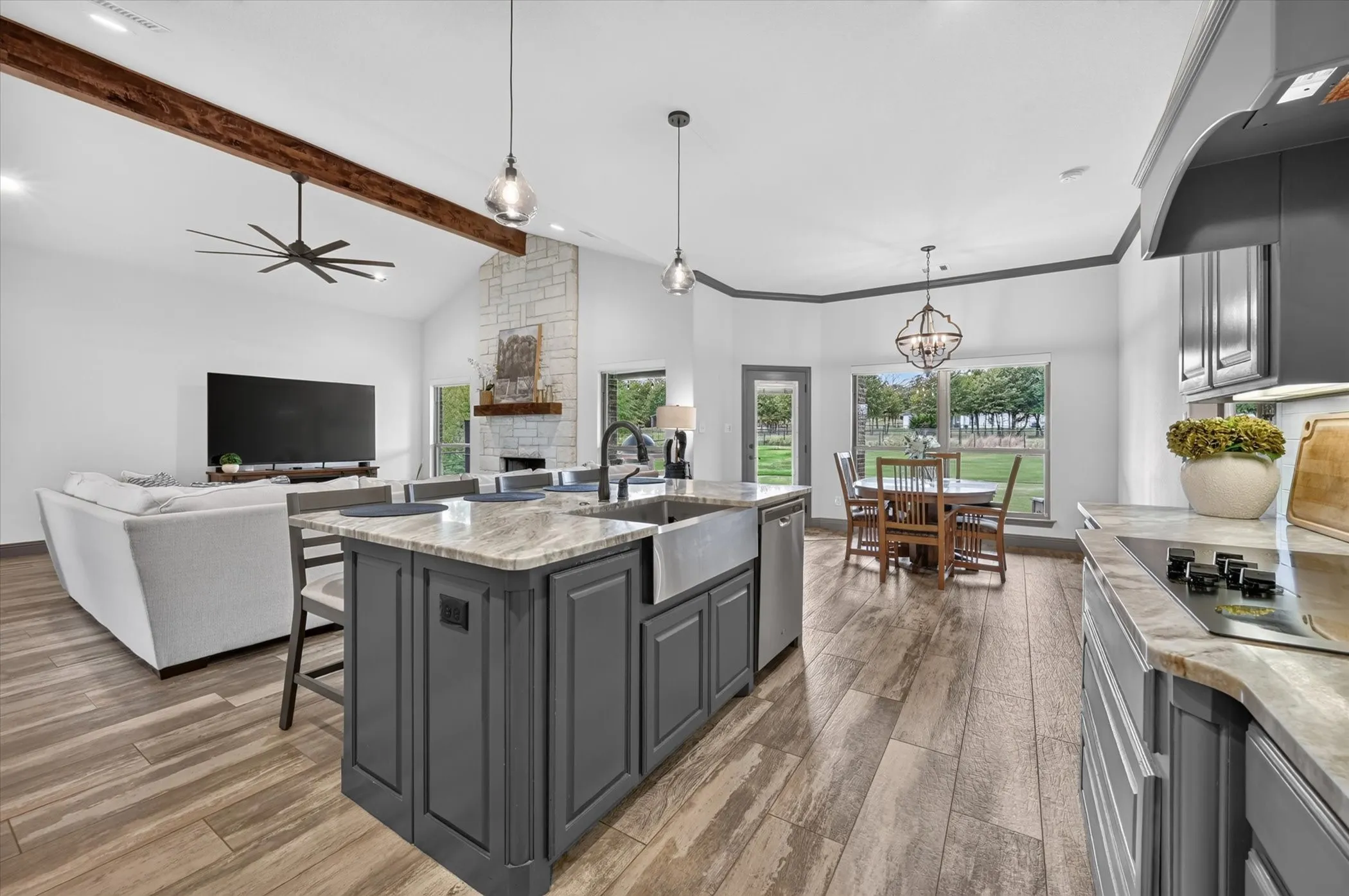 Single Family Residence For Sale in Parker County , 2025 Forest Bluff Trail, Azle, Texas 76020, 4 Bedroom, 2 Bathroom, 3 Garage spaces, 2,088 Sqft, built in 2021, mls#21412794, Real Estate Agent in Azle, Homes For Sale in Parker county, Homes For Sale in Azle, Realtor in Azle Texas, Real Estate Brokerage Independent Realty Texas, Luminita Cordes Realtor