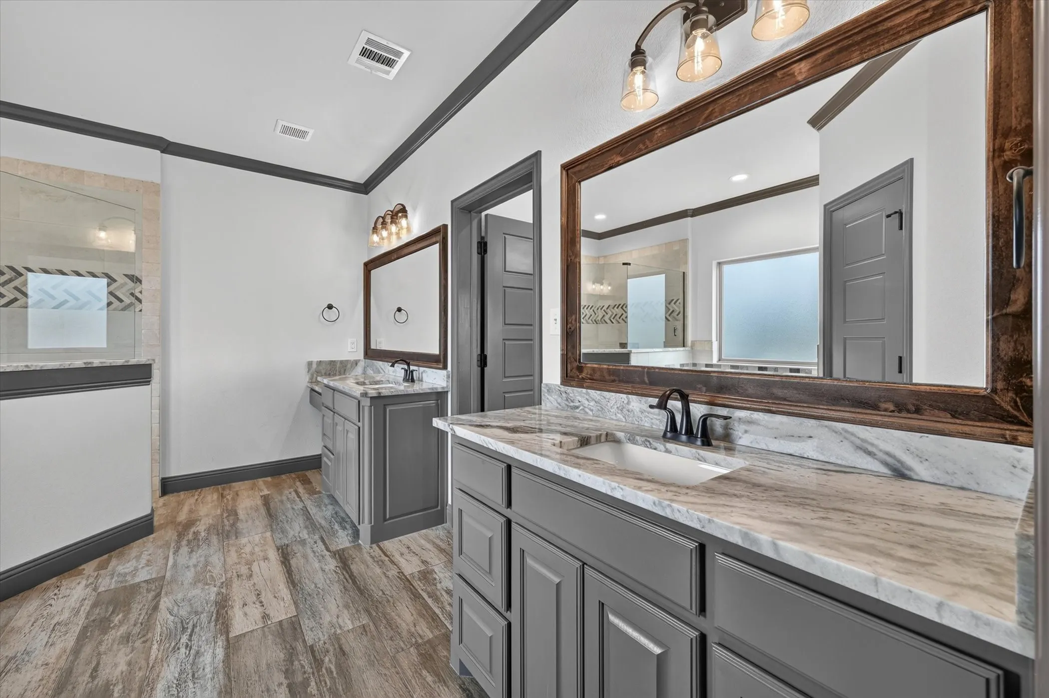 Single Family Residence For Sale in Parker County , 2025 Forest Bluff Trail, Azle, Texas 76020, 4 Bedroom, 2 Bathroom, 3 Garage spaces, 2,088 Sqft, built in 2021, mls#21412794, Real Estate Agent in Azle, Homes For Sale in Parker county, Homes For Sale in Azle, Realtor in Azle Texas, Real Estate Brokerage Independent Realty Texas, Luminita Cordes Realtor