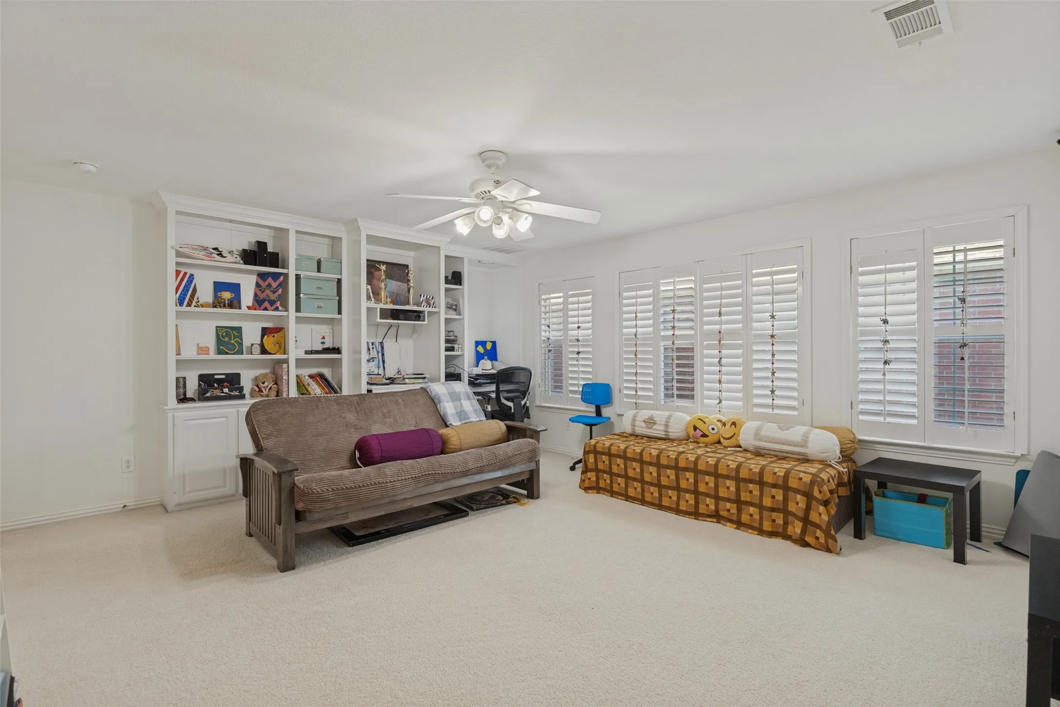 Single Family Residence For Rent in Collin County , 3816 Morning Dove Drive, Plano, Texas 75025, 4 Bedroom, 4 Bathroom, 3 Garage spaces, 3,851 Sqft, built in 1999, mls#21412716, Real Estate Agent in Plano, Homes For Rent in Collin county, Homes For Rent in Plano, Realtor in Plano Texas, Real Estate Brokerage Independent Realty Texas, Luminita Cordes Realtor