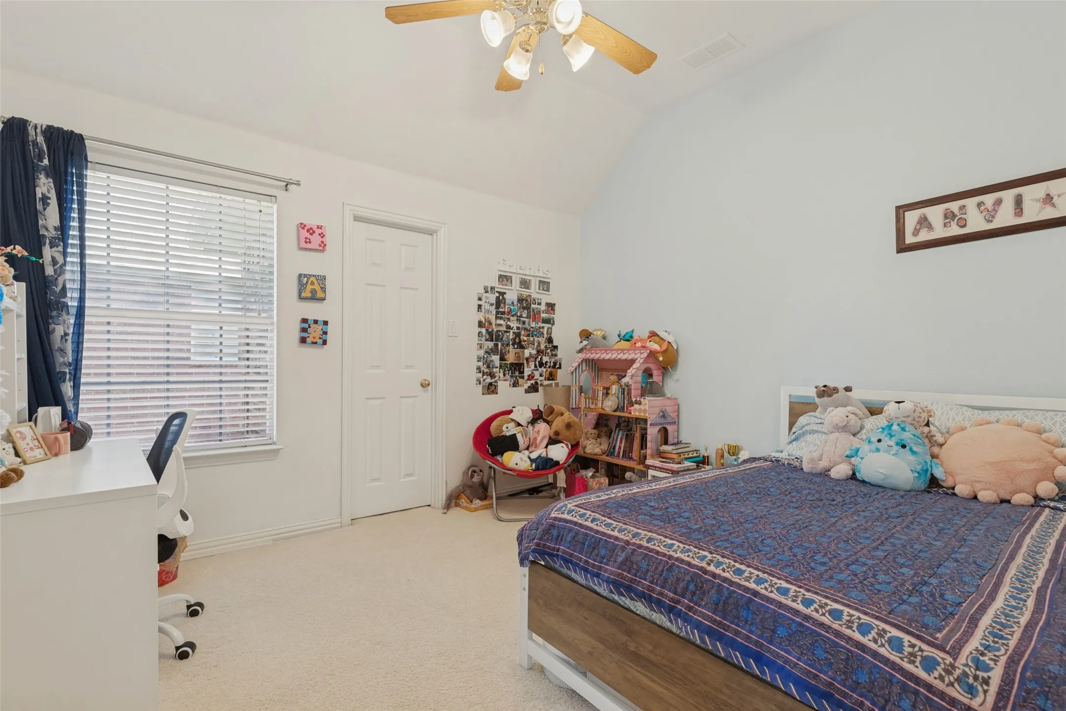 Single Family Residence For Rent in Collin County , 3816 Morning Dove Drive, Plano, Texas 75025, 4 Bedroom, 4 Bathroom, 3 Garage spaces, 3,851 Sqft, built in 1999, mls#21412716, Real Estate Agent in Plano, Homes For Rent in Collin county, Homes For Rent in Plano, Realtor in Plano Texas, Real Estate Brokerage Independent Realty Texas, Luminita Cordes Realtor