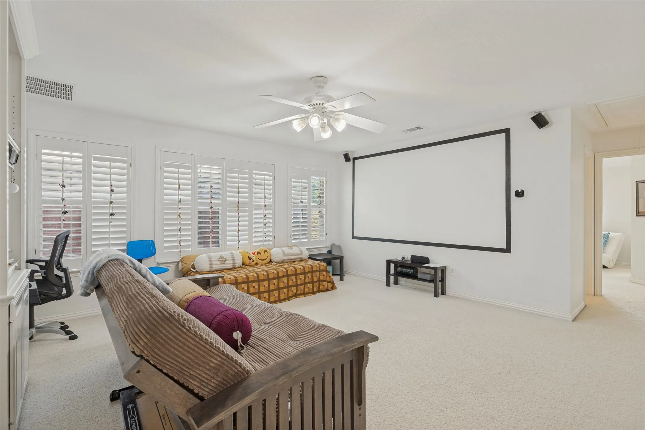Single Family Residence For Rent in Collin County , 3816 Morning Dove Drive, Plano, Texas 75025, 4 Bedroom, 4 Bathroom, 3 Garage spaces, 3,851 Sqft, built in 1999, mls#21412716, Real Estate Agent in Plano, Homes For Rent in Collin county, Homes For Rent in Plano, Realtor in Plano Texas, Real Estate Brokerage Independent Realty Texas, Luminita Cordes Realtor