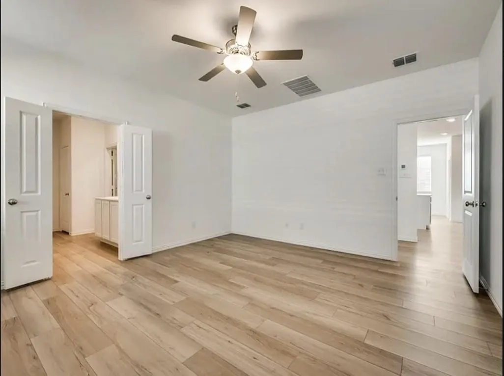 Single Family Residence For Rent in Denton County , 3101 Paruament Drive, Denton, Texas 76207, 4 Bedroom, 2 Bathroom, 2 Garage spaces, 1,998 Sqft, built in 2022, mls#21412868, Real Estate Agent in Denton, Homes For Rent in Denton county, Homes For Rent in Denton, Realtor in Denton Texas, Real Estate Brokerage Independent Realty Texas, Luminita Cordes Realtor