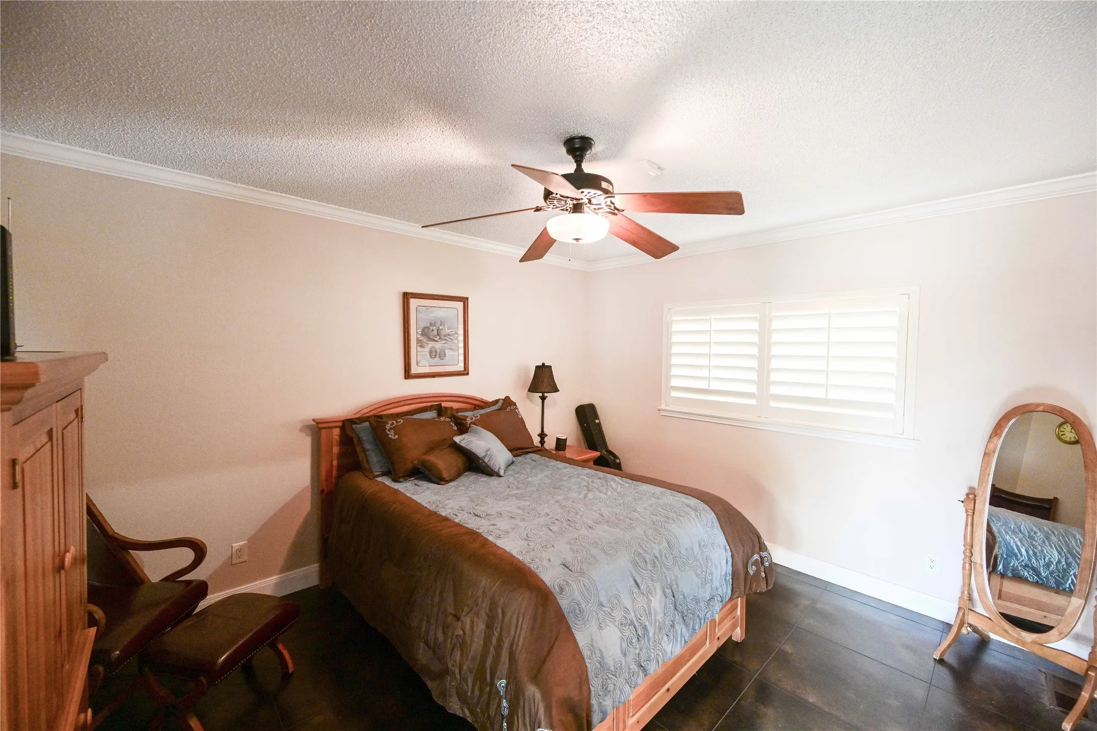 Single Family Residence For Sale in Taylor County , 1010 ES 27th, Abilene, Texas 79602, 3 Bedroom, 3 Bathroom, 2 Garage spaces, 3,376 Sqft, built in 1965, mls#21412401, Real Estate Agent in Abilene, Homes For Sale in Taylor county, Homes For Sale in Abilene, Realtor in Abilene Texas, Real Estate Brokerage Independent Realty Texas, Luminita Cordes Realtor