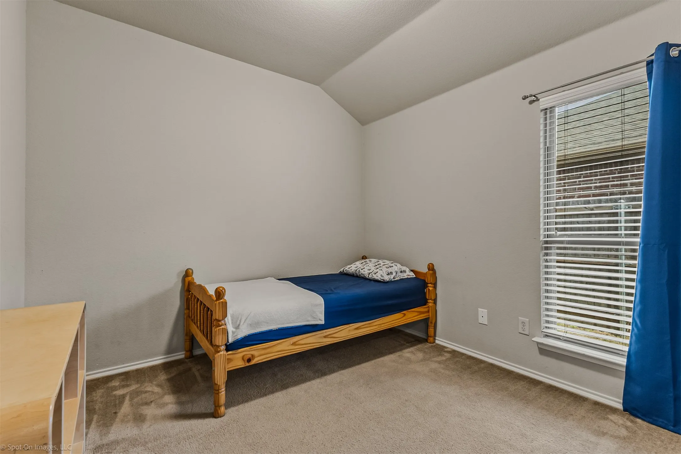 Single Family Residence For Sale in Kaufman County , 2018 Sterling Gate Drive, Heartland, Texas 75126, 3 Bedroom, 2 Bathroom, 2 Garage spaces, 1,605 Sqft, built in 2012, mls#21412851, Real Estate Agent in Heartland, Homes For Sale in Kaufman county, Homes For Sale in Heartland, Realtor in Heartland Texas, Real Estate Brokerage Independent Realty Texas, Luminita Cordes Realtor