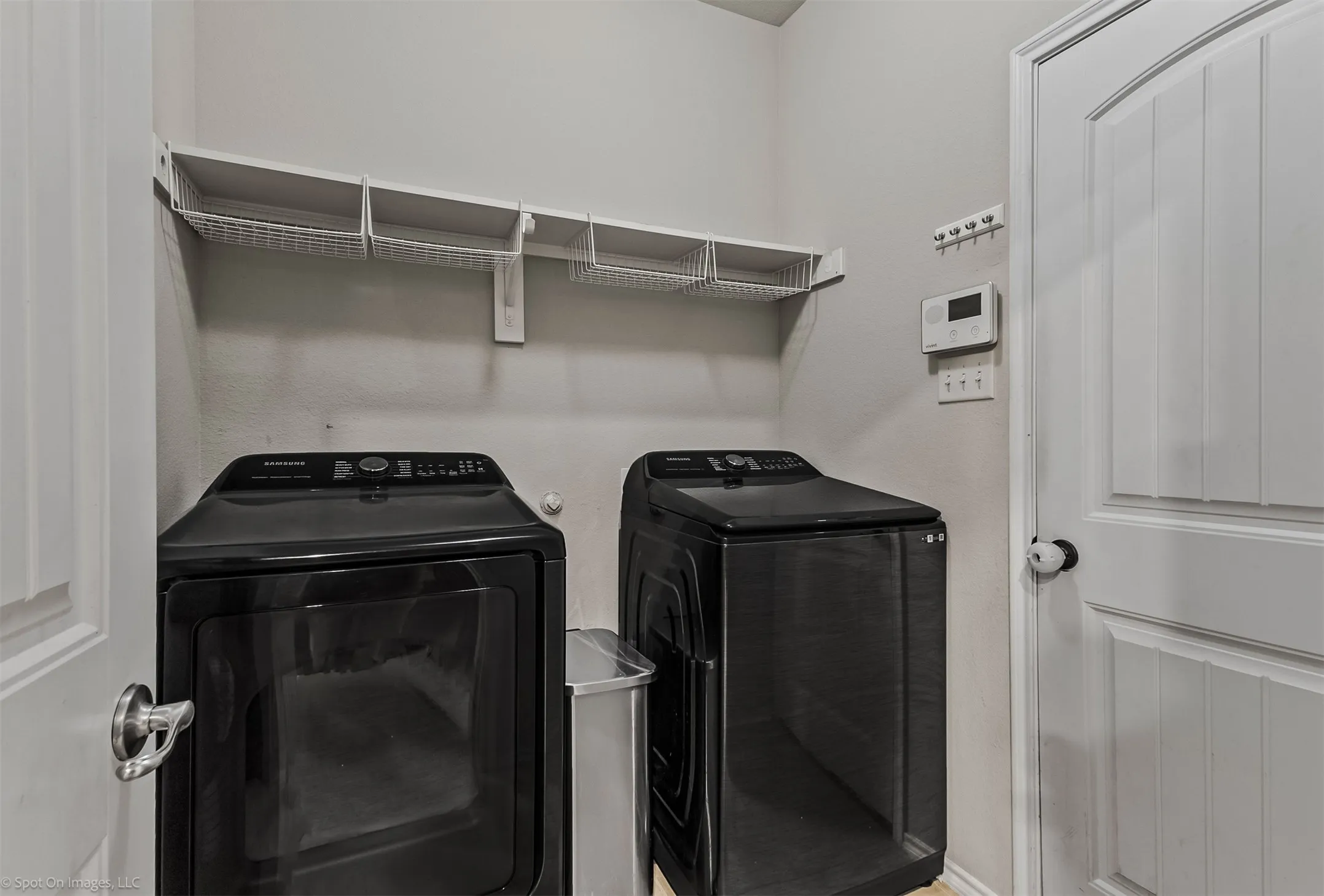 Single Family Residence For Sale in Kaufman County , 2018 Sterling Gate Drive, Heartland, Texas 75126, 3 Bedroom, 2 Bathroom, 2 Garage spaces, 1,605 Sqft, built in 2012, mls#21412851, Real Estate Agent in Heartland, Homes For Sale in Kaufman county, Homes For Sale in Heartland, Realtor in Heartland Texas, Real Estate Brokerage Independent Realty Texas, Luminita Cordes Realtor
