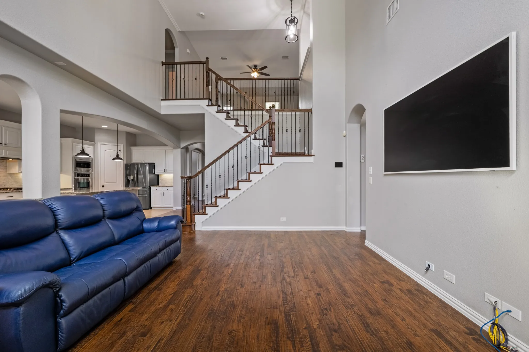 Single Family Residence For Sale in Rockwall County , 205 Chatfield Drive, Rockwall, Texas 75087, 4 Bedroom, 4 Bathroom, 2 Garage spaces, 3,454 Sqft, built in 2011, mls#21411639, Real Estate Agent in Rockwall, Homes For Sale in Rockwall county, Homes For Sale in Rockwall, Realtor in Rockwall Texas, Real Estate Brokerage Independent Realty Texas, Luminita Cordes Realtor