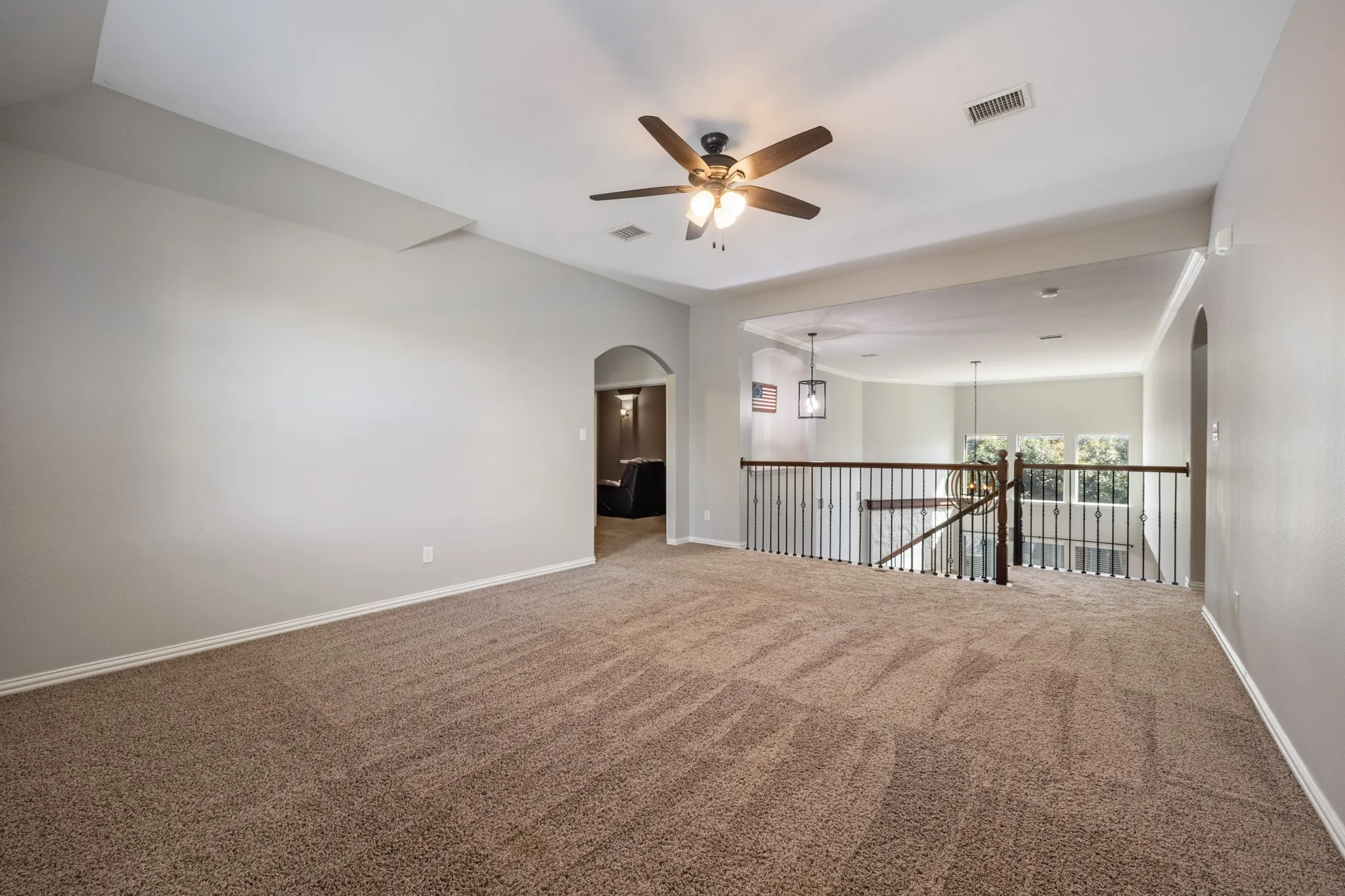 Single Family Residence For Sale in Rockwall County , 205 Chatfield Drive, Rockwall, Texas 75087, 4 Bedroom, 4 Bathroom, 2 Garage spaces, 3,454 Sqft, built in 2011, mls#21411639, Real Estate Agent in Rockwall, Homes For Sale in Rockwall county, Homes For Sale in Rockwall, Realtor in Rockwall Texas, Real Estate Brokerage Independent Realty Texas, Luminita Cordes Realtor