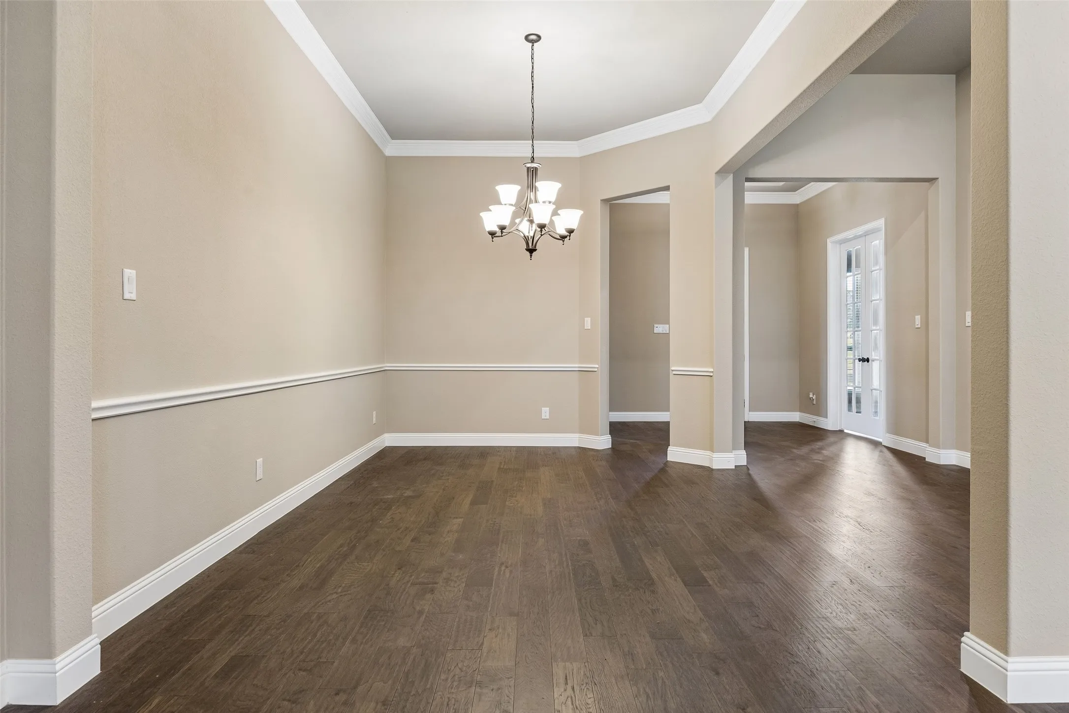 Single Family Residence For Sale in Rockwall County , 605 Calm Crest Drive, Rockwall, Texas 75087, 4 Bedroom, 5 Bathroom, 4 Garage spaces, 3,613 Sqft, built in 2019, mls#21411591, Real Estate Agent in Rockwall, Homes For Sale in Rockwall county, Homes For Sale in Rockwall, Realtor in Rockwall Texas, Real Estate Brokerage Independent Realty Texas, Luminita Cordes Realtor