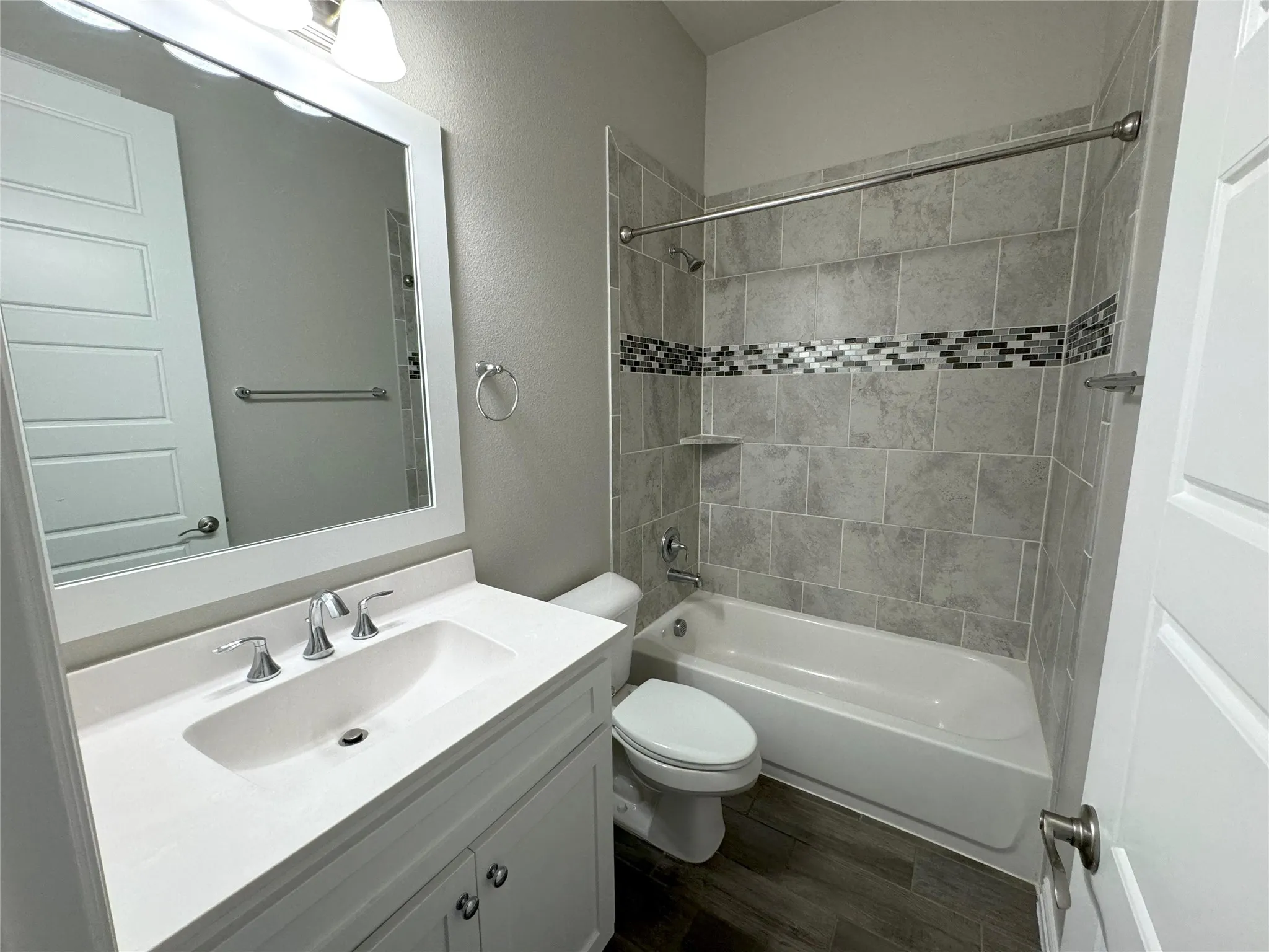 Single Family Residence For Sale in Collin County , 2923 Bold Ruler Road, Celina, Texas 75009, 3 Bedroom, 2 Bathroom, 2 Garage spaces, 2,131 Sqft, built in 2017, mls#21396229, Real Estate Agent in Celina, Homes For Sale in Collin county, Homes For Sale in Celina, Realtor in Celina Texas, Real Estate Brokerage Independent Realty Texas, Luminita Cordes Realtor