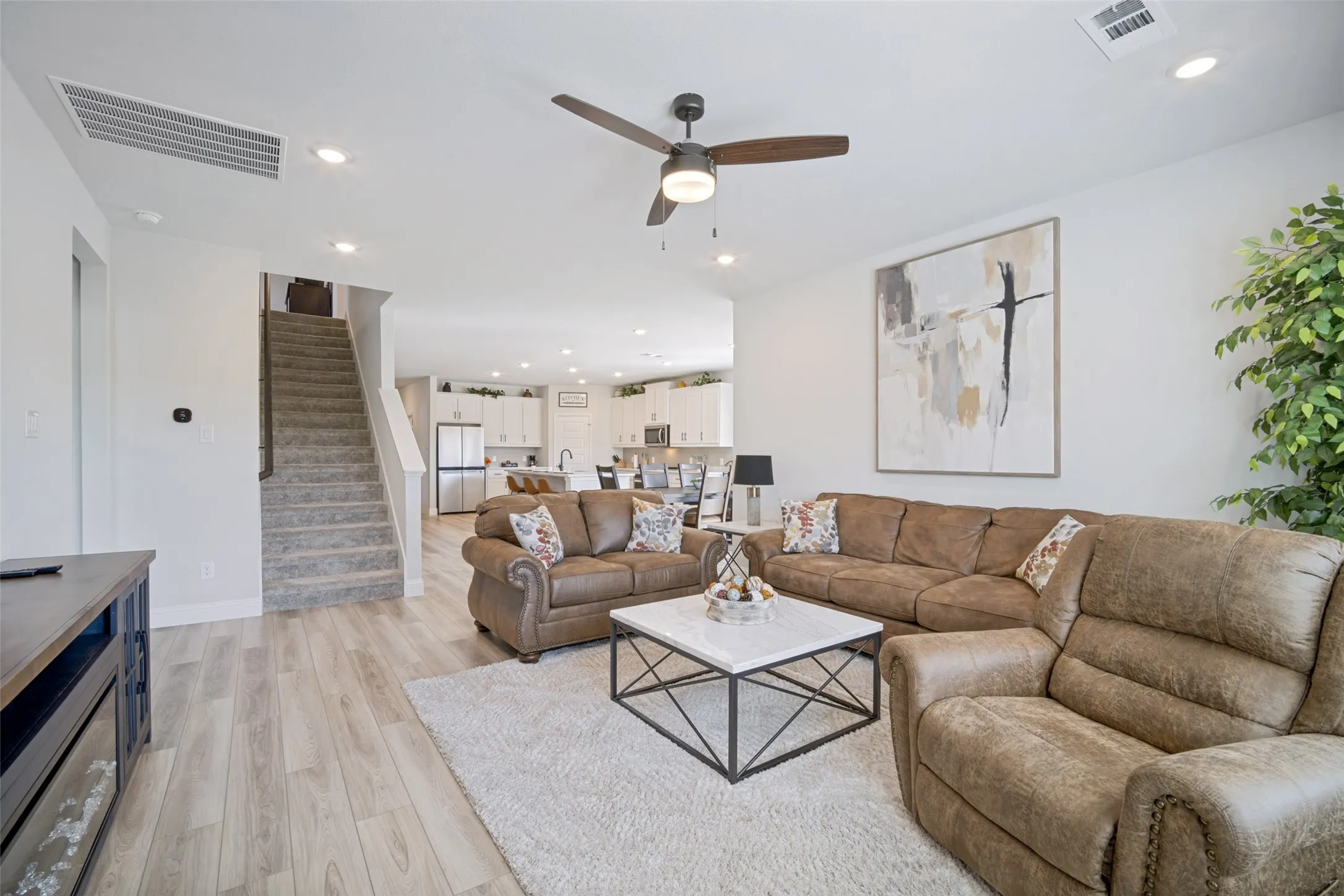 Single Family Residence For Sale in Kaufman County , 722 Lauren Grove Lane, Forney, Texas 75126, 4 Bedroom, 4 Bathroom, 2 Garage spaces, 3,181 Sqft, built in 2023, mls#21412876, Real Estate Agent in Forney, Homes For Sale in Kaufman county, Homes For Sale in Forney, Realtor in Forney Texas, Real Estate Brokerage Independent Realty Texas, Luminita Cordes Realtor