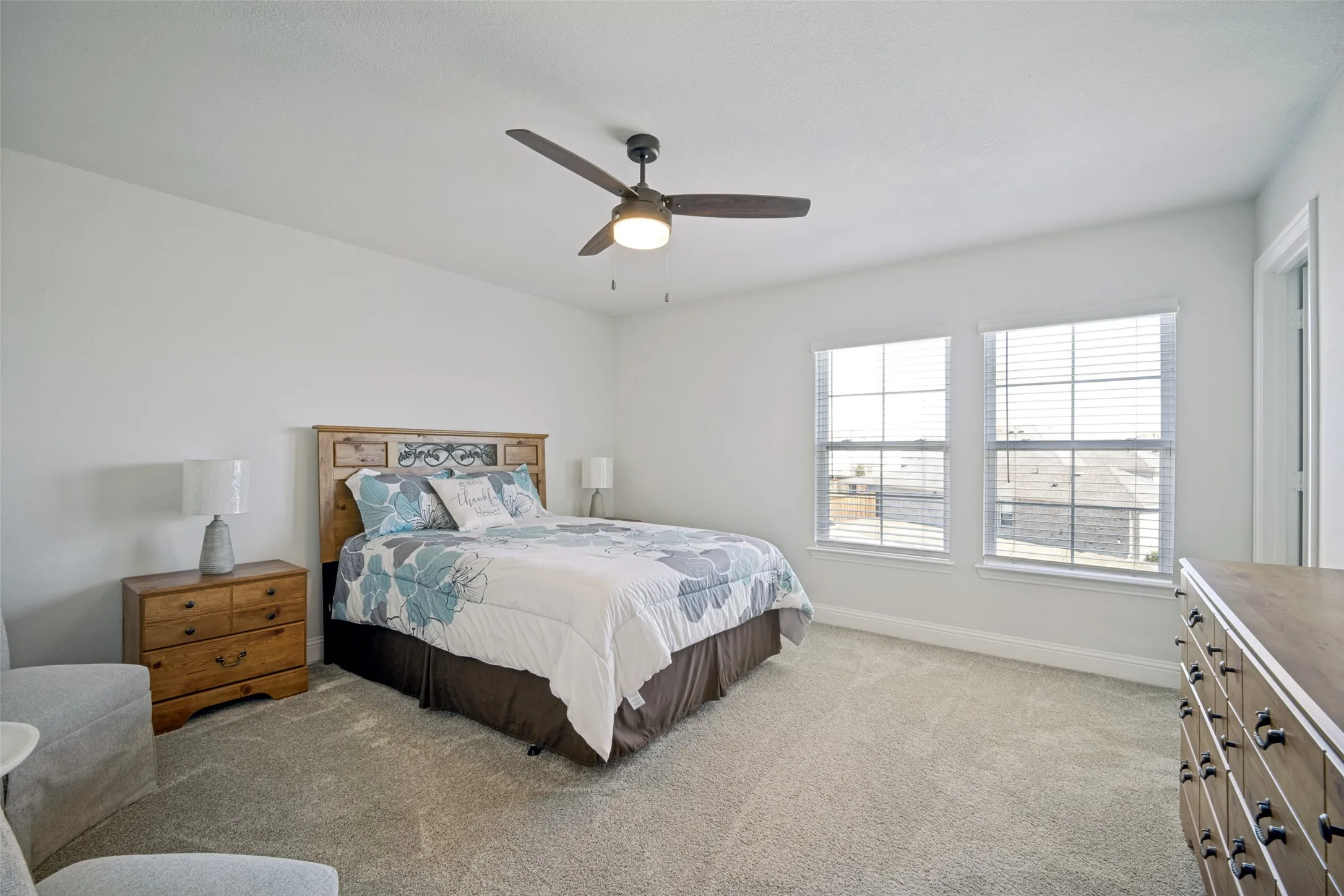 Single Family Residence For Sale in Kaufman County , 722 Lauren Grove Lane, Forney, Texas 75126, 4 Bedroom, 4 Bathroom, 2 Garage spaces, 3,181 Sqft, built in 2023, mls#21412876, Real Estate Agent in Forney, Homes For Sale in Kaufman county, Homes For Sale in Forney, Realtor in Forney Texas, Real Estate Brokerage Independent Realty Texas, Luminita Cordes Realtor