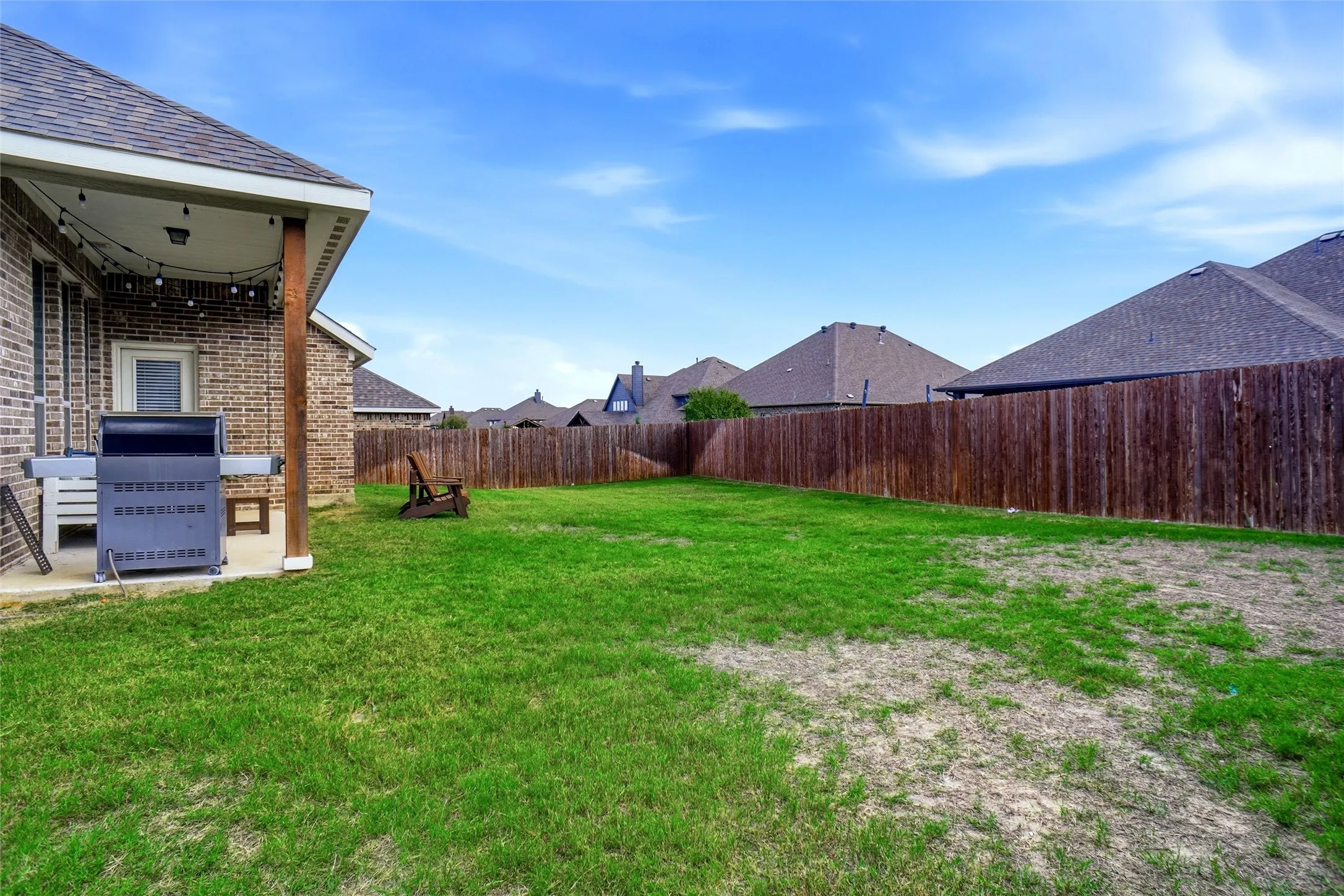 Single Family Residence For Sale in Denton County , 914 Timber Ridge Drive, Justin, Texas 76247, 4 Bedroom, 3 Bathroom, 2 Garage spaces, 2,492 Sqft, built in 2020, mls#21412761, Real Estate Agent in Justin, Homes For Sale in Denton county, Homes For Sale in Justin, Realtor in Justin Texas, Real Estate Brokerage Independent Realty Texas, Luminita Cordes Realtor