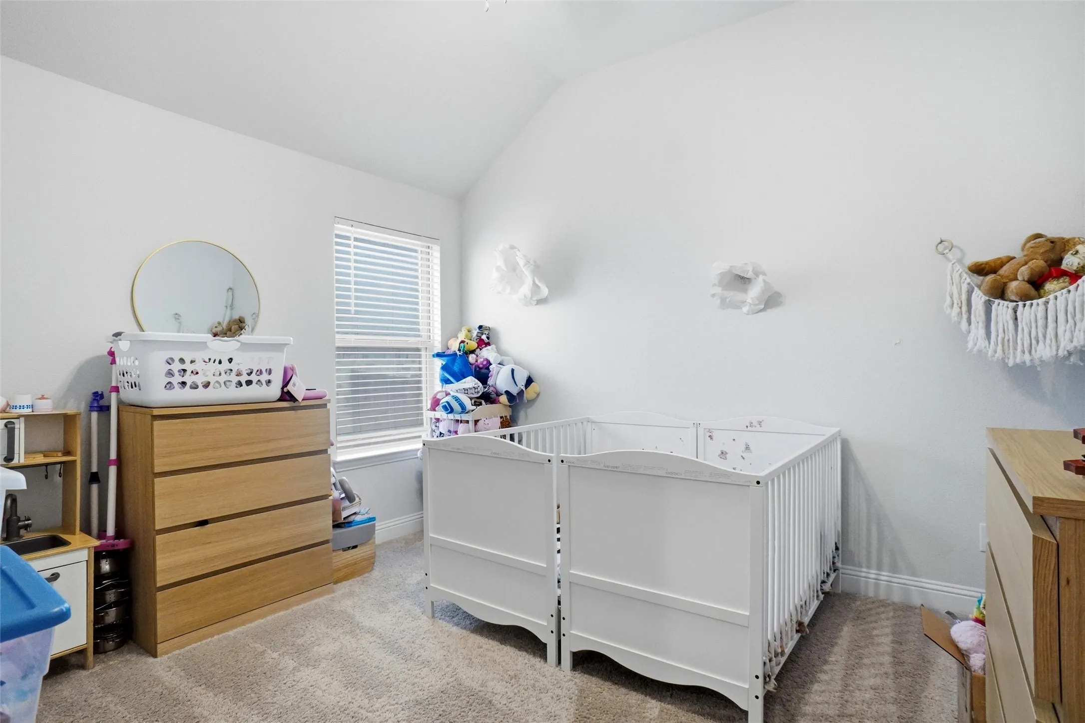 Single Family Residence For Sale in Denton County , 914 Timber Ridge Drive, Justin, Texas 76247, 4 Bedroom, 3 Bathroom, 2 Garage spaces, 2,492 Sqft, built in 2020, mls#21412761, Real Estate Agent in Justin, Homes For Sale in Denton county, Homes For Sale in Justin, Realtor in Justin Texas, Real Estate Brokerage Independent Realty Texas, Luminita Cordes Realtor