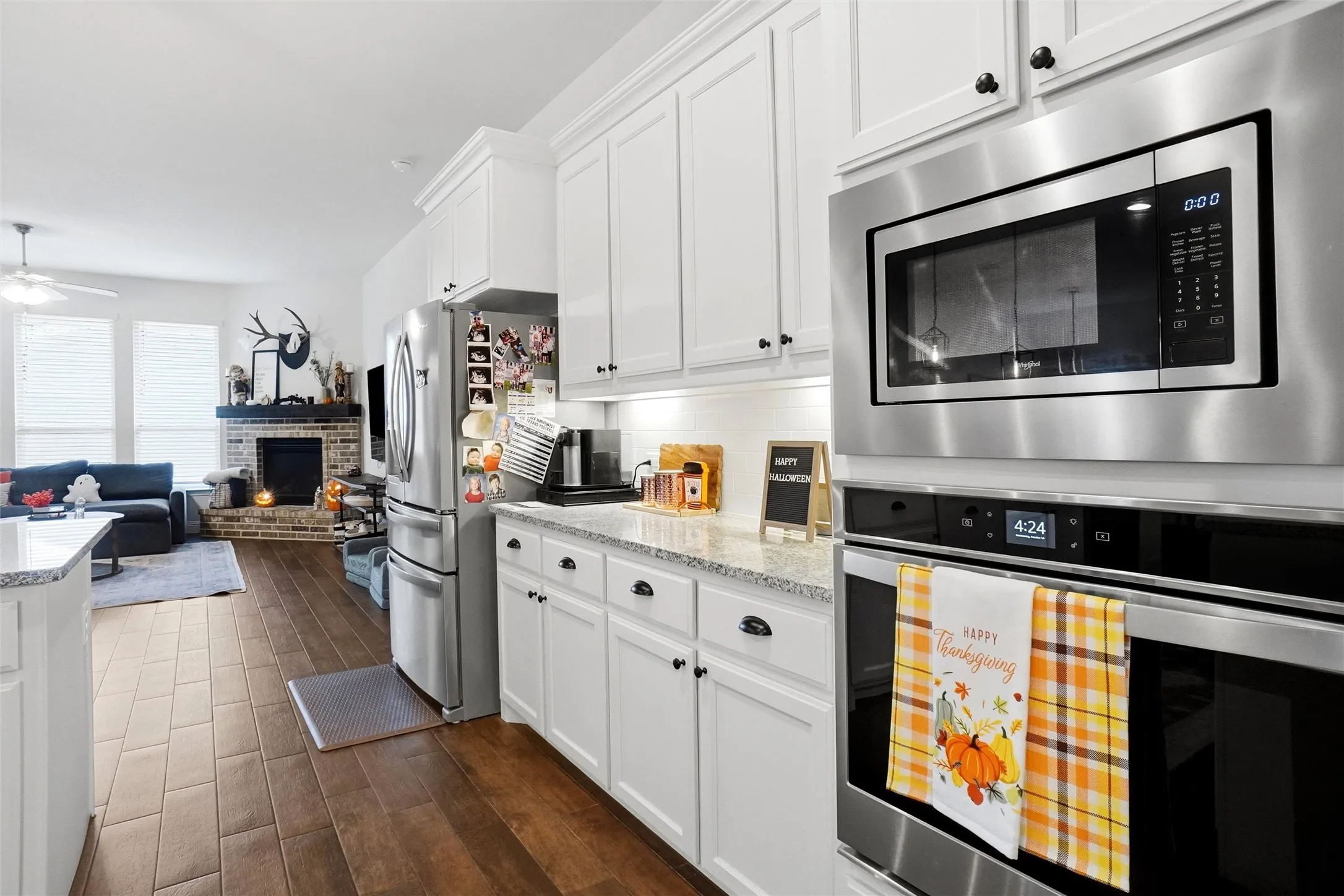 Single Family Residence For Sale in Denton County , 914 Timber Ridge Drive, Justin, Texas 76247, 4 Bedroom, 3 Bathroom, 2 Garage spaces, 2,492 Sqft, built in 2020, mls#21412761, Real Estate Agent in Justin, Homes For Sale in Denton county, Homes For Sale in Justin, Realtor in Justin Texas, Real Estate Brokerage Independent Realty Texas, Luminita Cordes Realtor