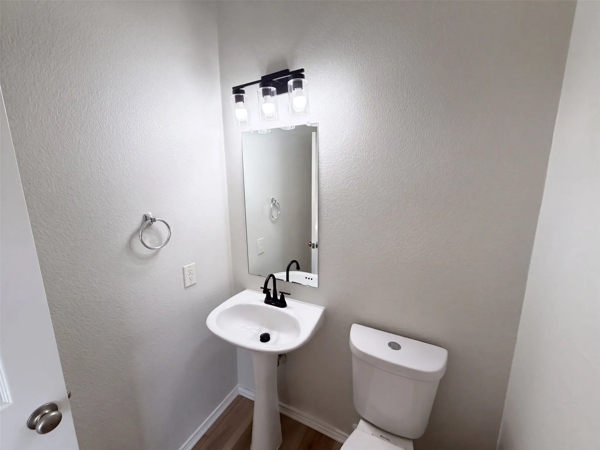 Single Family Residence For Sale in Tarrant County , 10713 Vista Heights Boulevard, Fort Worth, Texas 76108, 5 Bedroom, 3 Bathroom, 2 Garage spaces, 3,112 Sqft, built in 2005, mls#21407722, Real Estate Agent in Fort Worth, Homes For Sale in Tarrant county, Homes For Sale in Fort Worth, Realtor in Fort Worth Texas, Real Estate Brokerage Independent Realty Texas, Luminita Cordes Realtor
