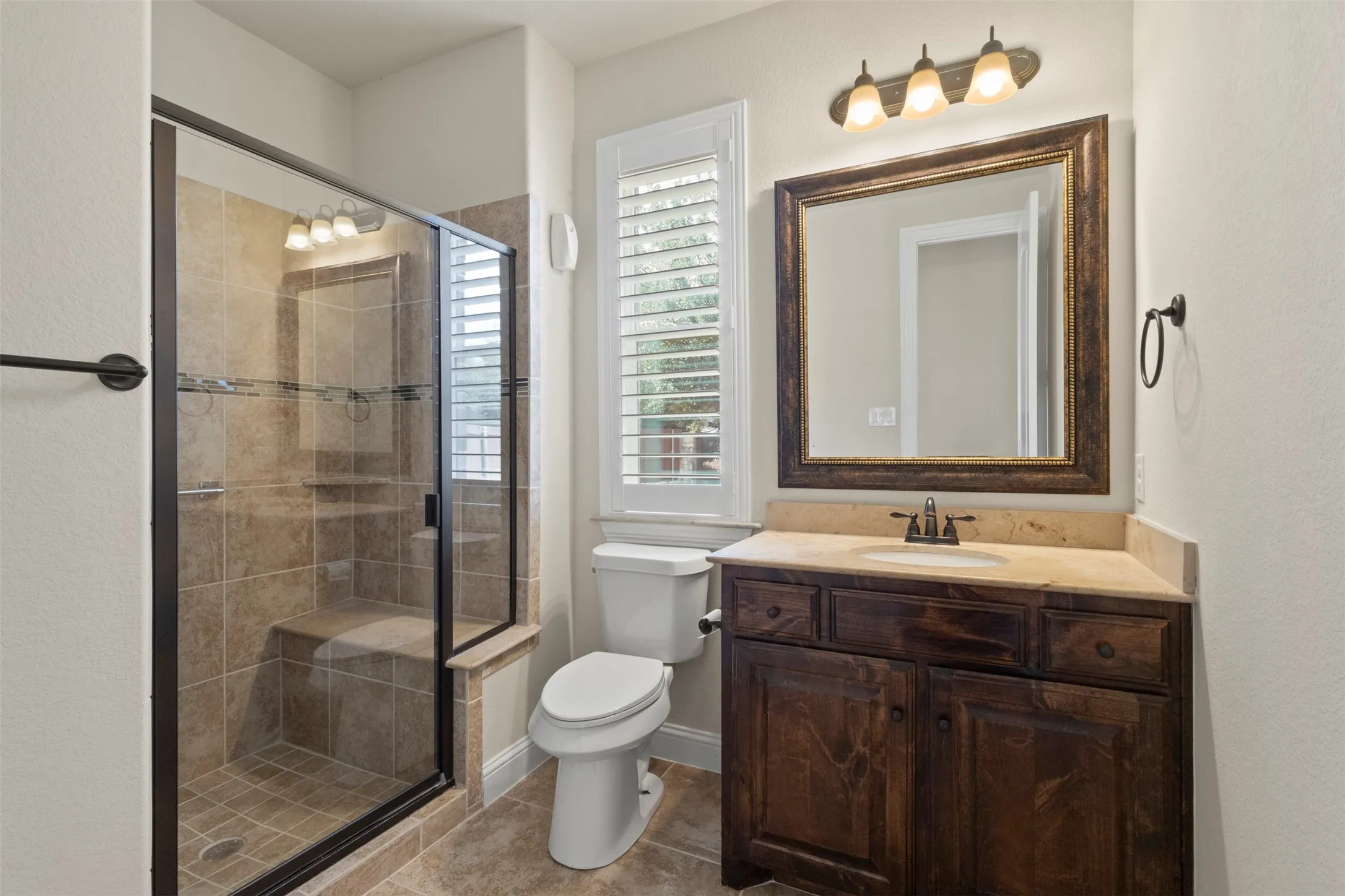 Single Family Residence For Sale in Collin County , 2490 Stonybrook Drive, Prosper, Texas 75078, 5 Bedroom, 4 Bathroom, 2 Garage spaces, 4,766 Sqft, built in 2015, mls#21412922, Real Estate Agent in Prosper, Homes For Sale in Collin county, Homes For Sale in Prosper, Realtor in Prosper Texas, Real Estate Brokerage Independent Realty Texas, Luminita Cordes Realtor