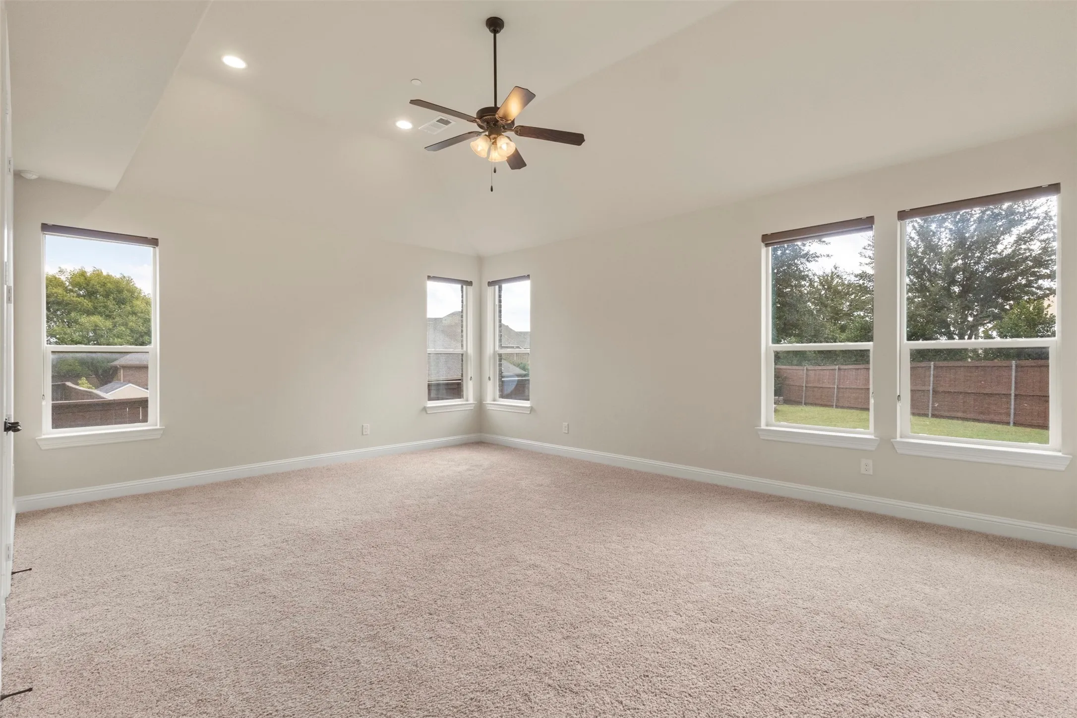 Single Family Residence For Sale in Collin County , 2490 Stonybrook Drive, Prosper, Texas 75078, 5 Bedroom, 4 Bathroom, 2 Garage spaces, 4,766 Sqft, built in 2015, mls#21412922, Real Estate Agent in Prosper, Homes For Sale in Collin county, Homes For Sale in Prosper, Realtor in Prosper Texas, Real Estate Brokerage Independent Realty Texas, Luminita Cordes Realtor