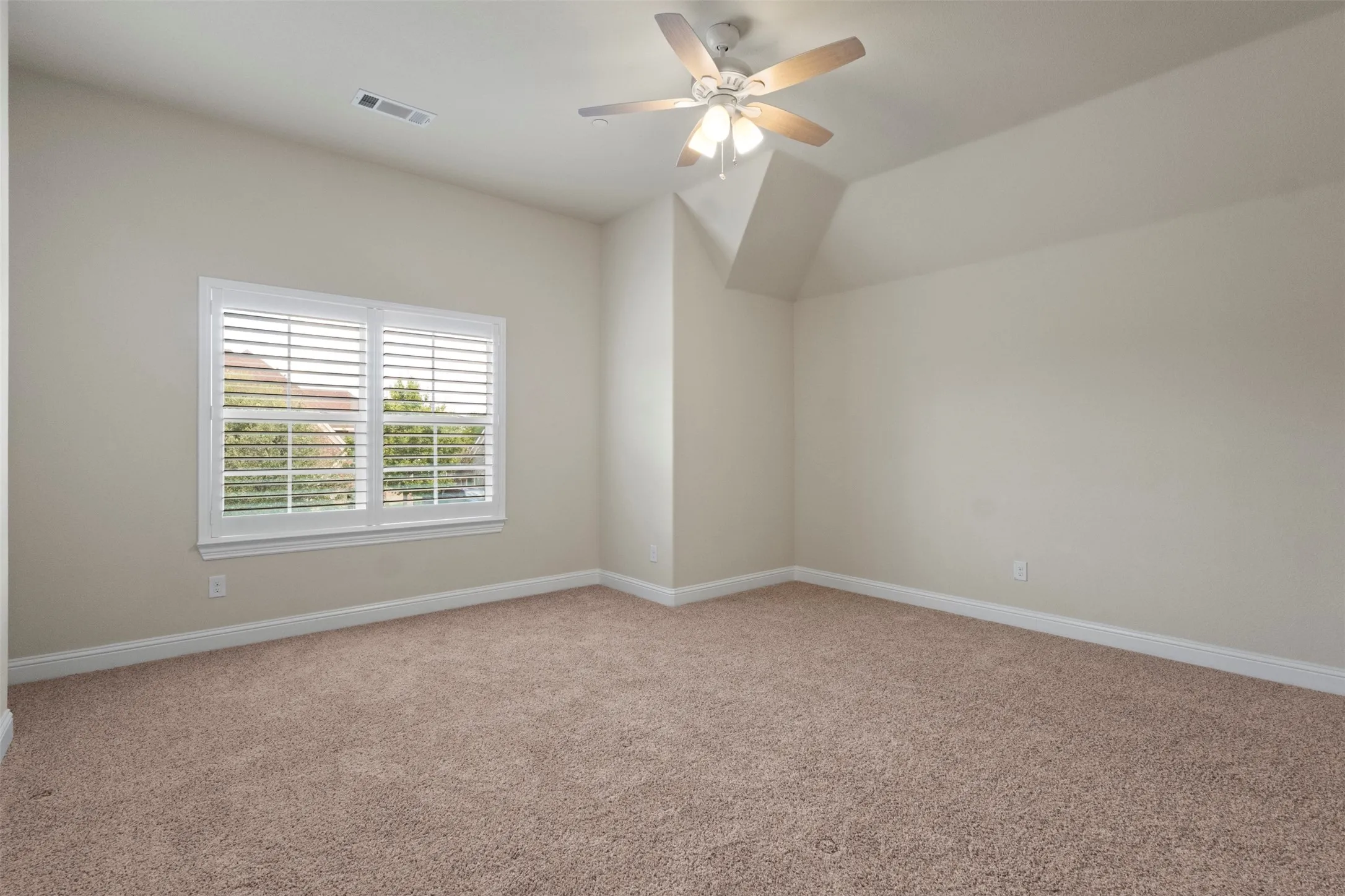 Single Family Residence For Sale in Collin County , 2490 Stonybrook Drive, Prosper, Texas 75078, 5 Bedroom, 4 Bathroom, 2 Garage spaces, 4,766 Sqft, built in 2015, mls#21412922, Real Estate Agent in Prosper, Homes For Sale in Collin county, Homes For Sale in Prosper, Realtor in Prosper Texas, Real Estate Brokerage Independent Realty Texas, Luminita Cordes Realtor