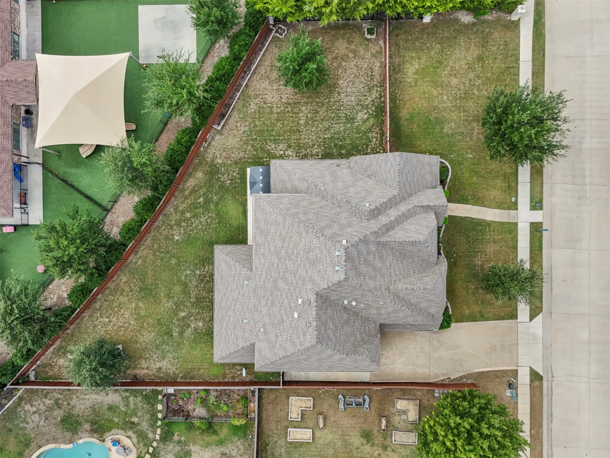 Single Family Residence For Sale in Collin County , 2490 Stonybrook Drive, Prosper, Texas 75078, 5 Bedroom, 4 Bathroom, 2 Garage spaces, 4,766 Sqft, built in 2015, mls#21412922, Real Estate Agent in Prosper, Homes For Sale in Collin county, Homes For Sale in Prosper, Realtor in Prosper Texas, Real Estate Brokerage Independent Realty Texas, Luminita Cordes Realtor