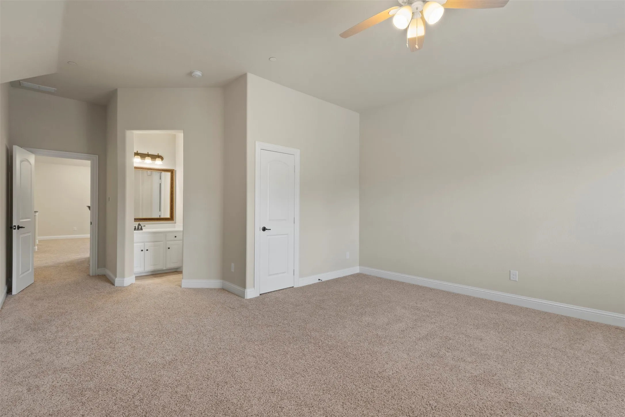 Single Family Residence For Sale in Collin County , 2490 Stonybrook Drive, Prosper, Texas 75078, 5 Bedroom, 4 Bathroom, 2 Garage spaces, 4,766 Sqft, built in 2015, mls#21412922, Real Estate Agent in Prosper, Homes For Sale in Collin county, Homes For Sale in Prosper, Realtor in Prosper Texas, Real Estate Brokerage Independent Realty Texas, Luminita Cordes Realtor