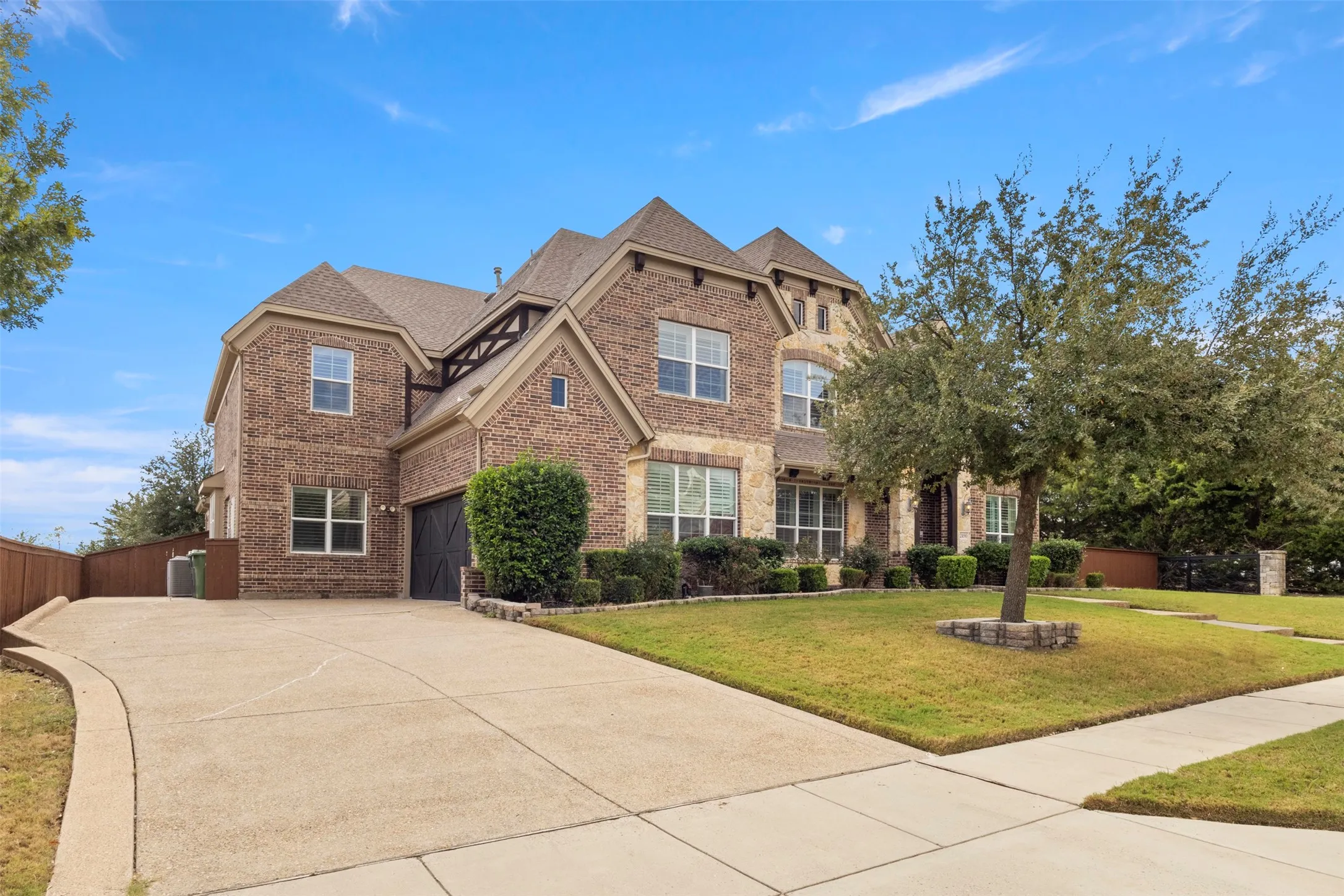 Single Family Residence For Sale in Collin County , 2490 Stonybrook Drive, Prosper, Texas 75078, 5 Bedroom, 4 Bathroom, 2 Garage spaces, 4,766 Sqft, built in 2015, mls#21412922, Real Estate Agent in Prosper, Homes For Sale in Collin county, Homes For Sale in Prosper, Realtor in Prosper Texas, Real Estate Brokerage Independent Realty Texas, Luminita Cordes Realtor