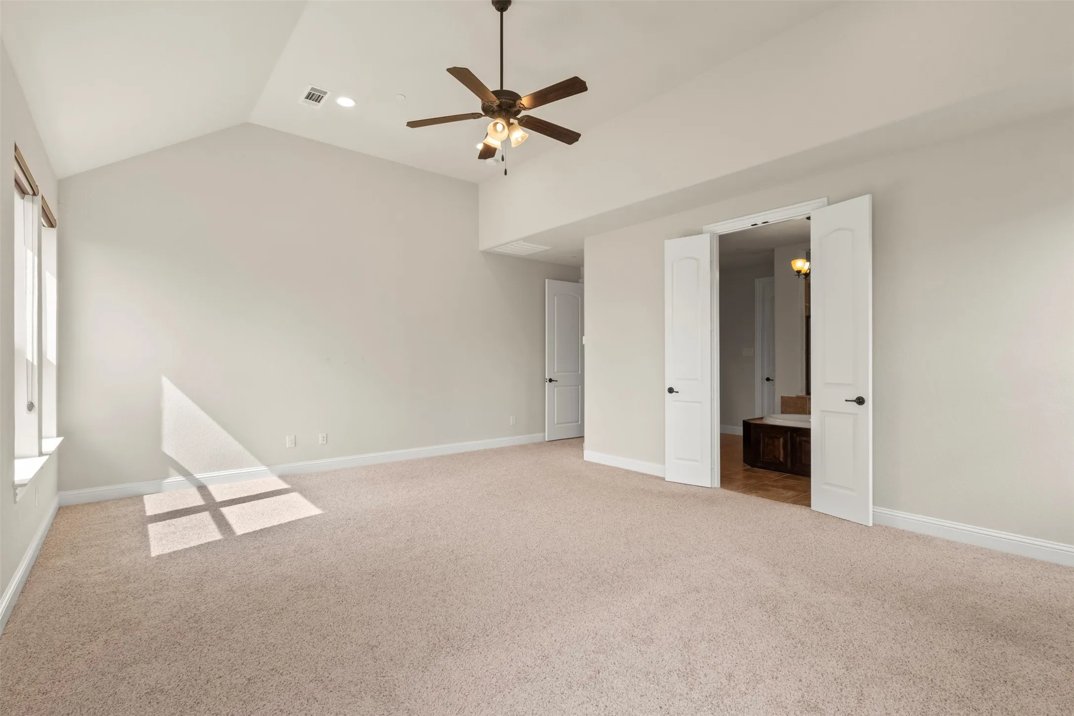 Single Family Residence For Sale in Collin County , 2490 Stonybrook Drive, Prosper, Texas 75078, 5 Bedroom, 4 Bathroom, 2 Garage spaces, 4,766 Sqft, built in 2015, mls#21412922, Real Estate Agent in Prosper, Homes For Sale in Collin county, Homes For Sale in Prosper, Realtor in Prosper Texas, Real Estate Brokerage Independent Realty Texas, Luminita Cordes Realtor