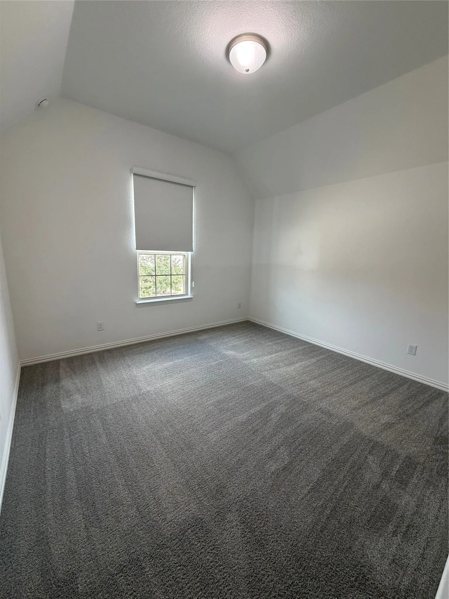 Single Family Residence For Rent in Denton County , 3012 Warrington, The Colony, Texas 75056, 4 Bedroom, 5 Bathroom, 2 Garage spaces, 3,519 Sqft, built in 2021, mls#21412873, Real Estate Agent in The Colony, Homes For Rent in Denton county, Homes For Rent in The Colony, Realtor in The Colony Texas, Real Estate Brokerage Independent Realty Texas, Luminita Cordes Realtor