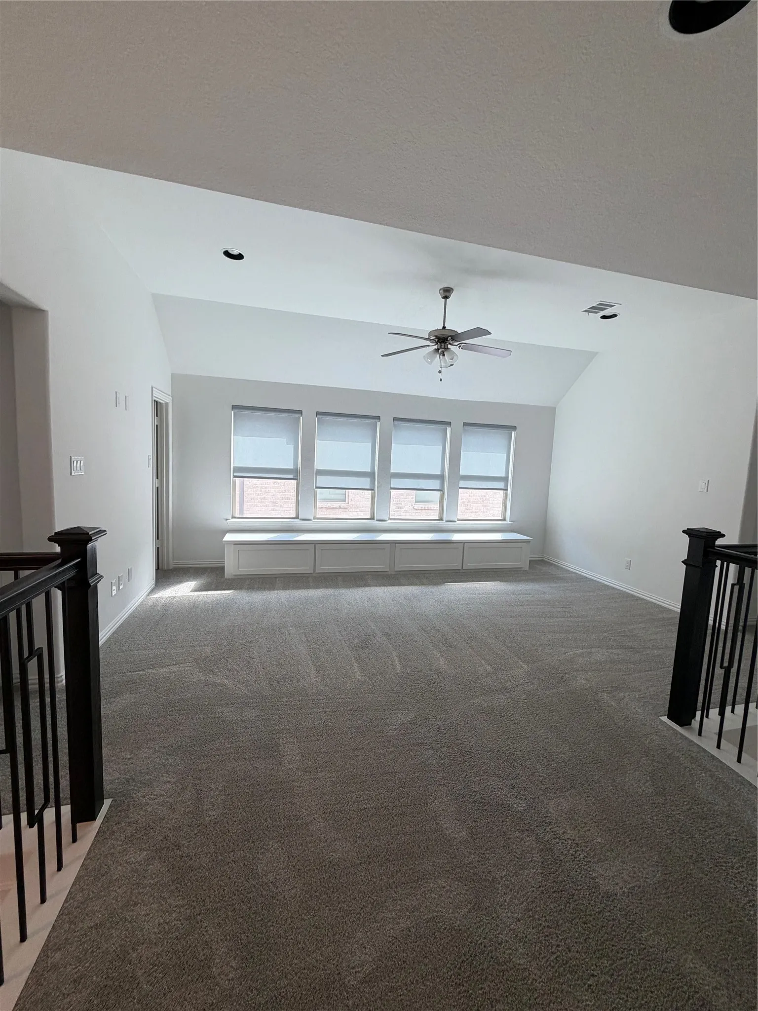 Single Family Residence For Rent in Denton County , 3012 Warrington, The Colony, Texas 75056, 4 Bedroom, 5 Bathroom, 2 Garage spaces, 3,519 Sqft, built in 2021, mls#21412873, Real Estate Agent in The Colony, Homes For Rent in Denton county, Homes For Rent in The Colony, Realtor in The Colony Texas, Real Estate Brokerage Independent Realty Texas, Luminita Cordes Realtor