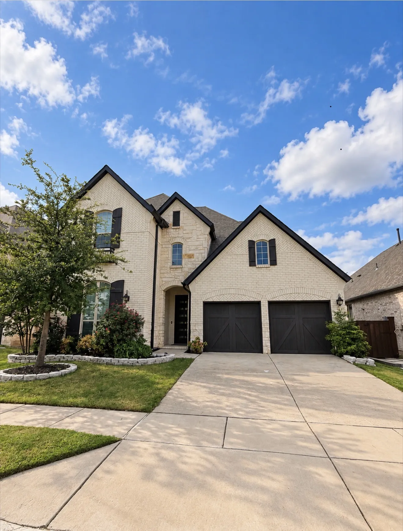 Single Family Residence For Rent